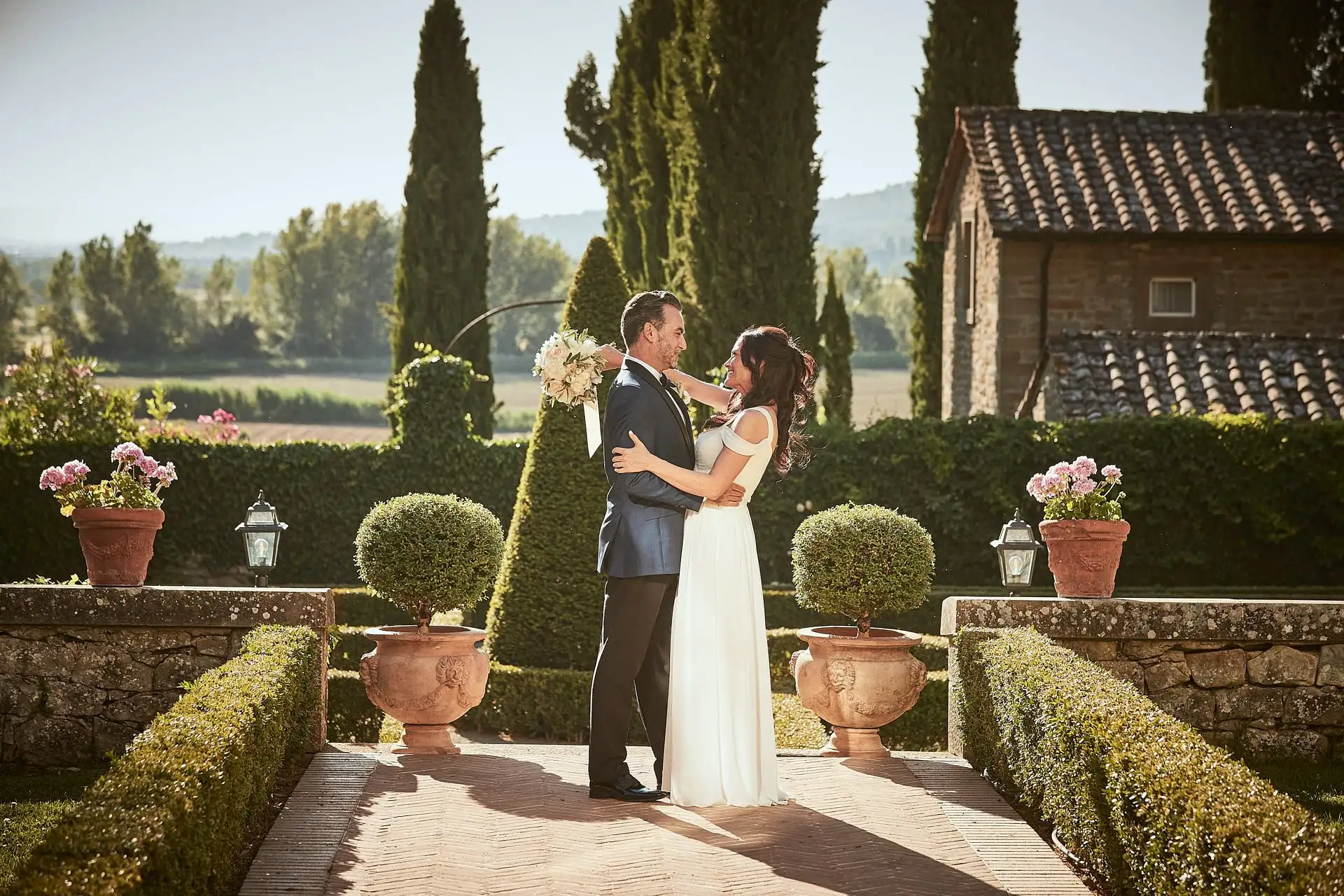 intimate villa di piazzano wedding