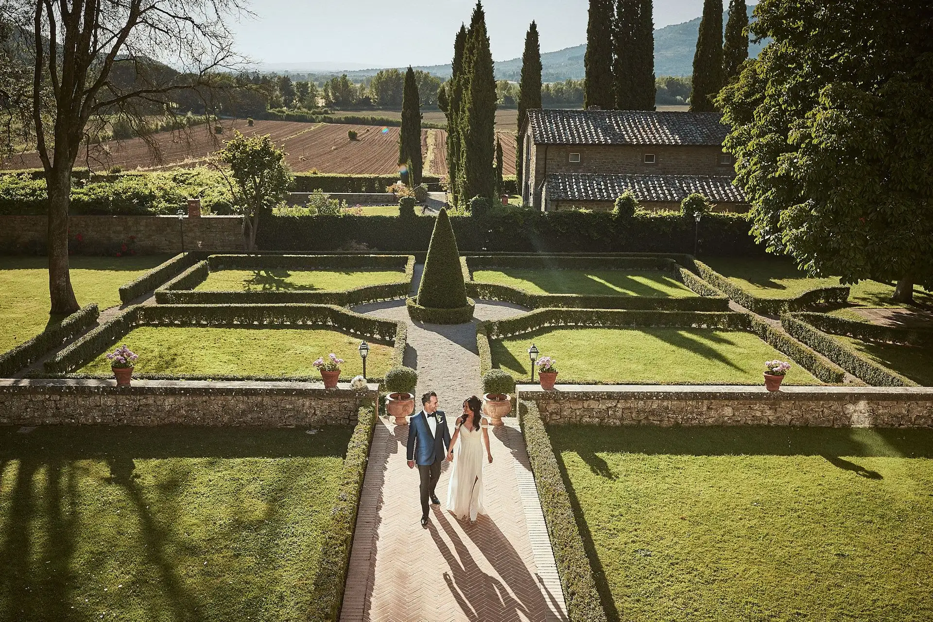 intimate villa di piazzano wedding