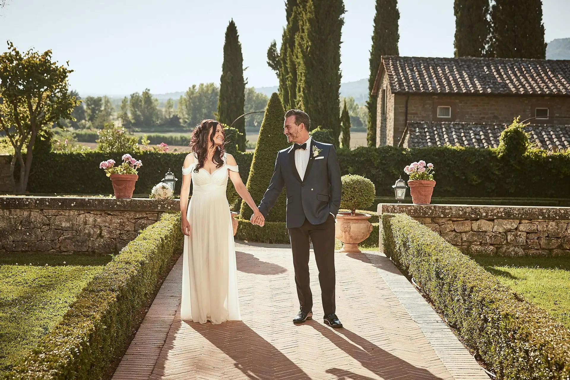 intimate villa di piazzano wedding