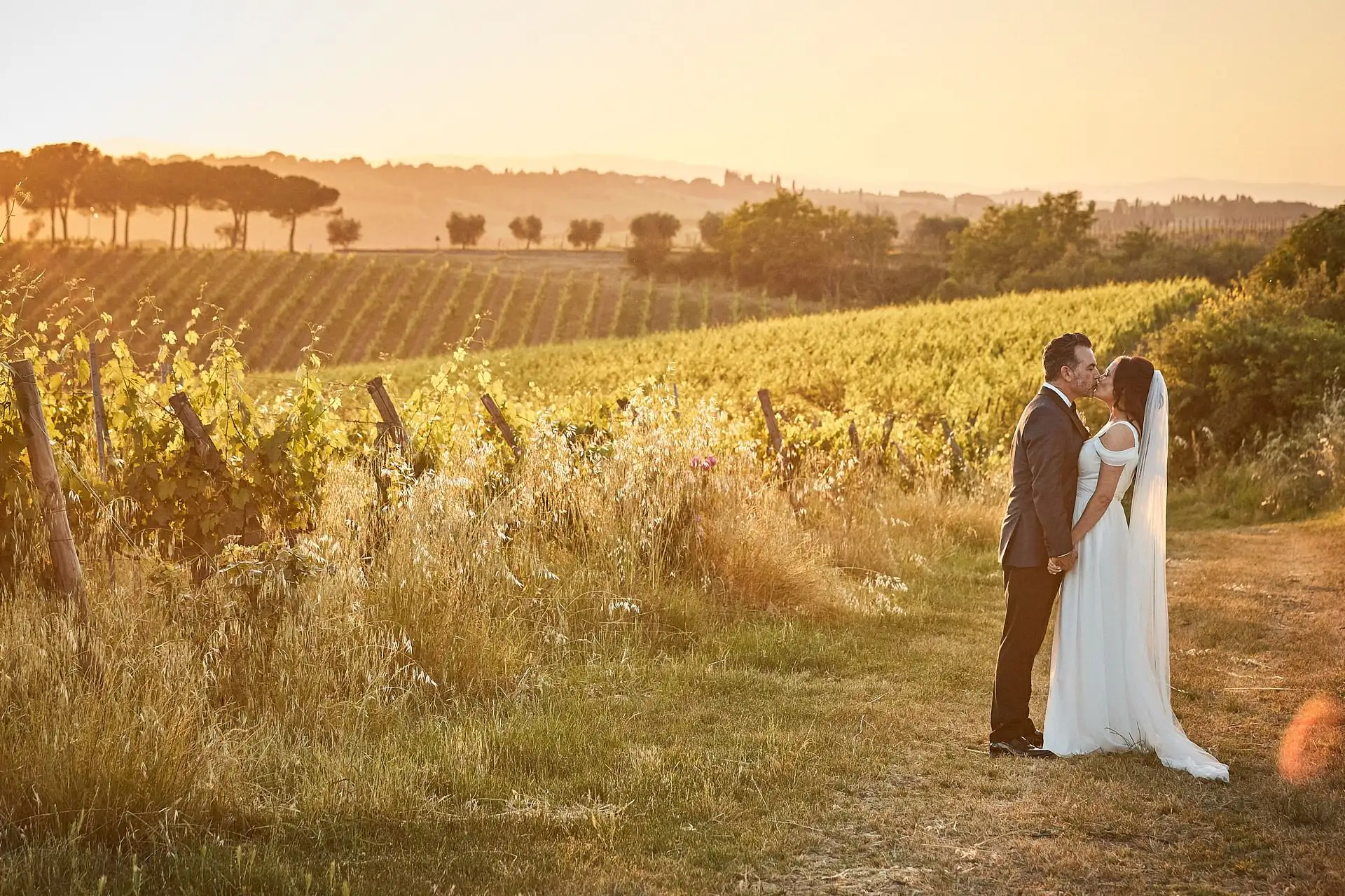 intimate villa di piazzano wedding
