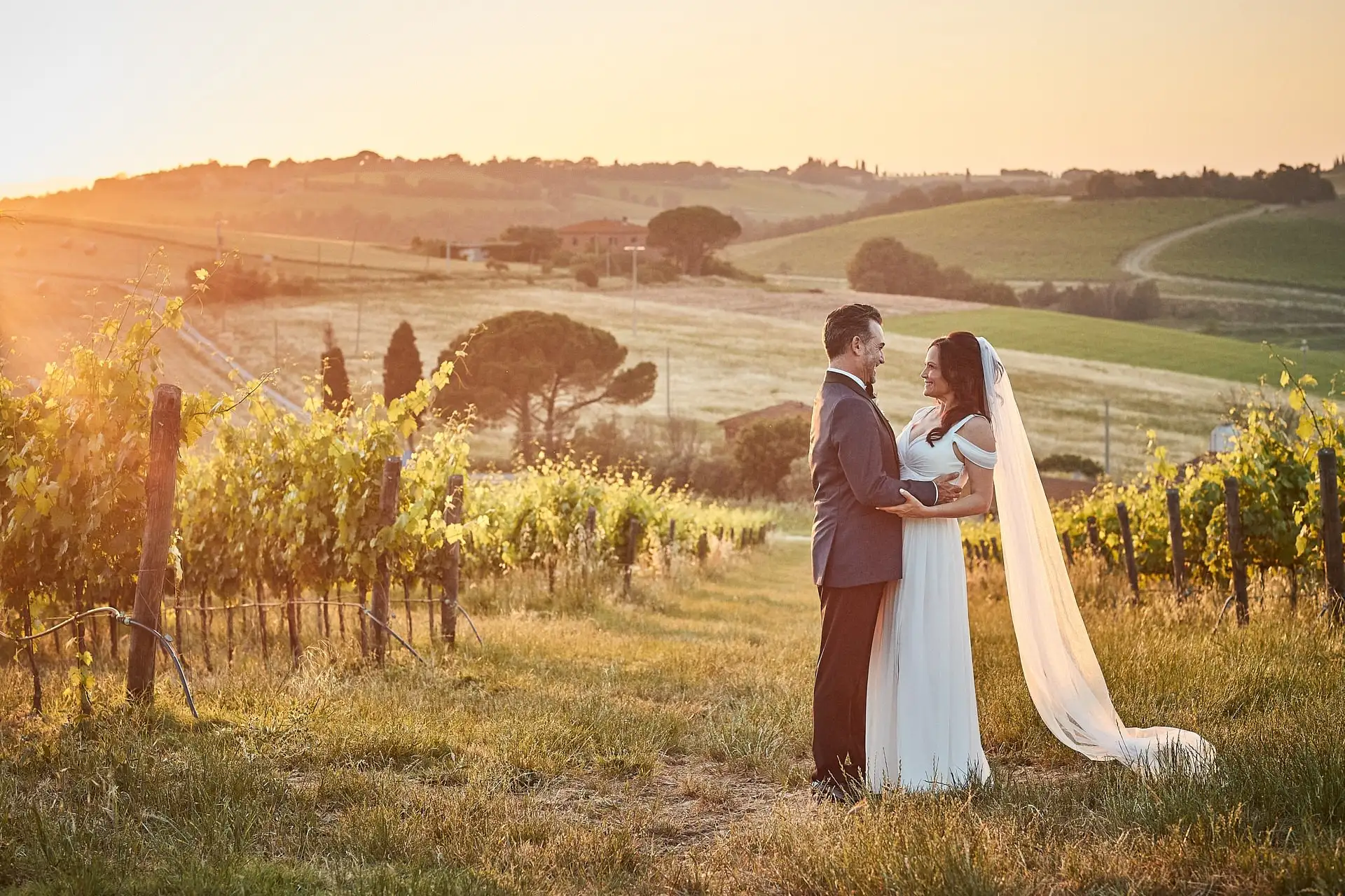 intimate villa di piazzano wedding