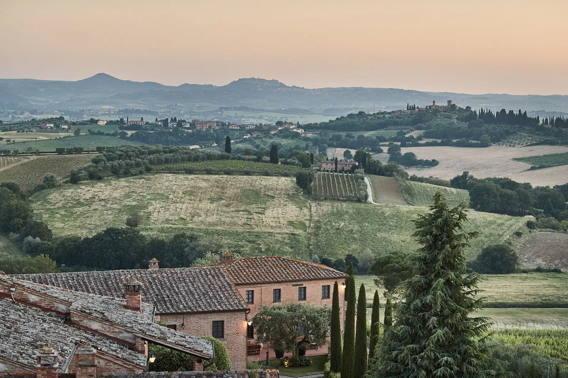 intimate villa di piazzano wedding