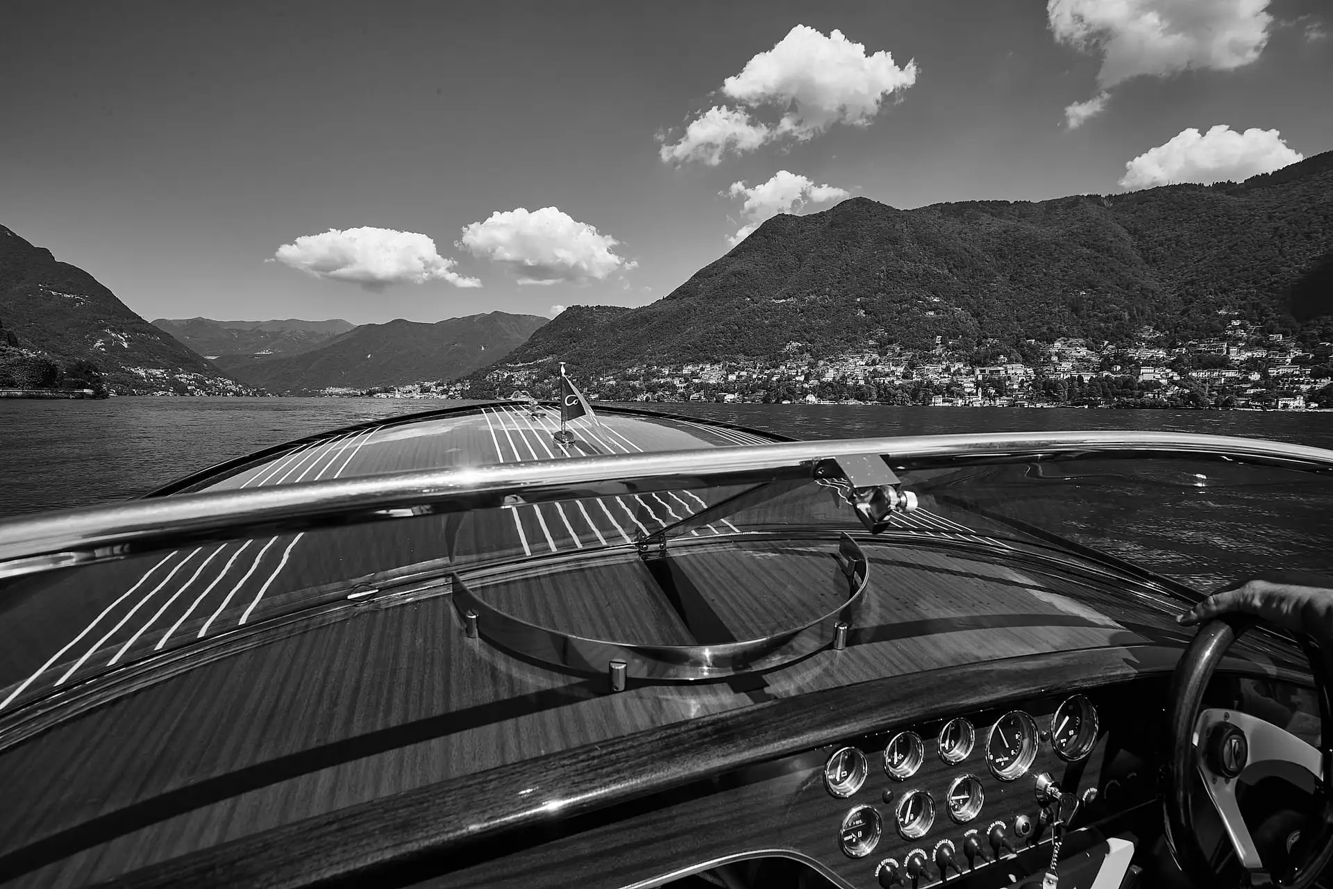 lake como elopement villa balbianello