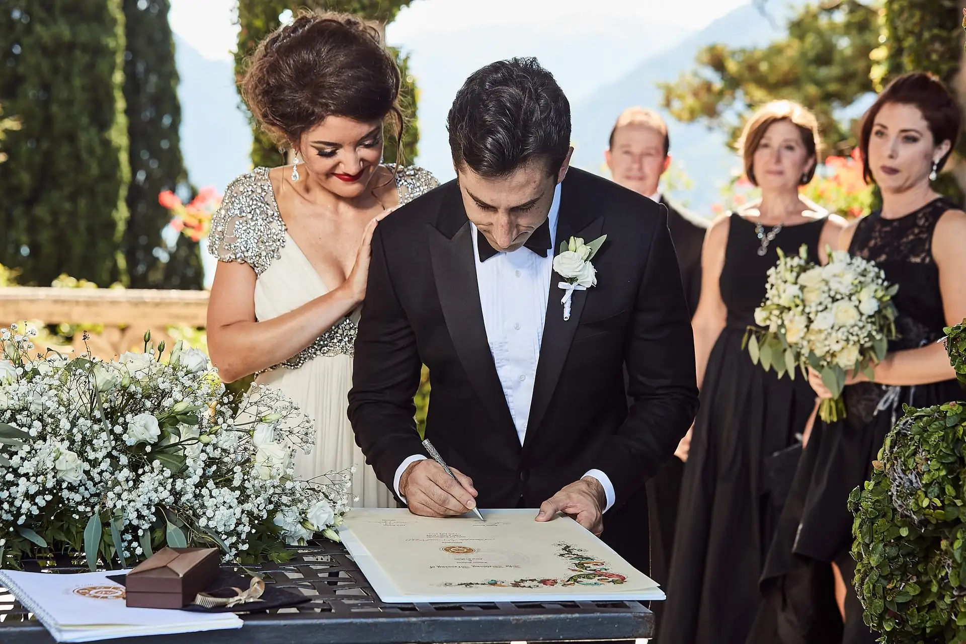 lake como elopement villa balbianello