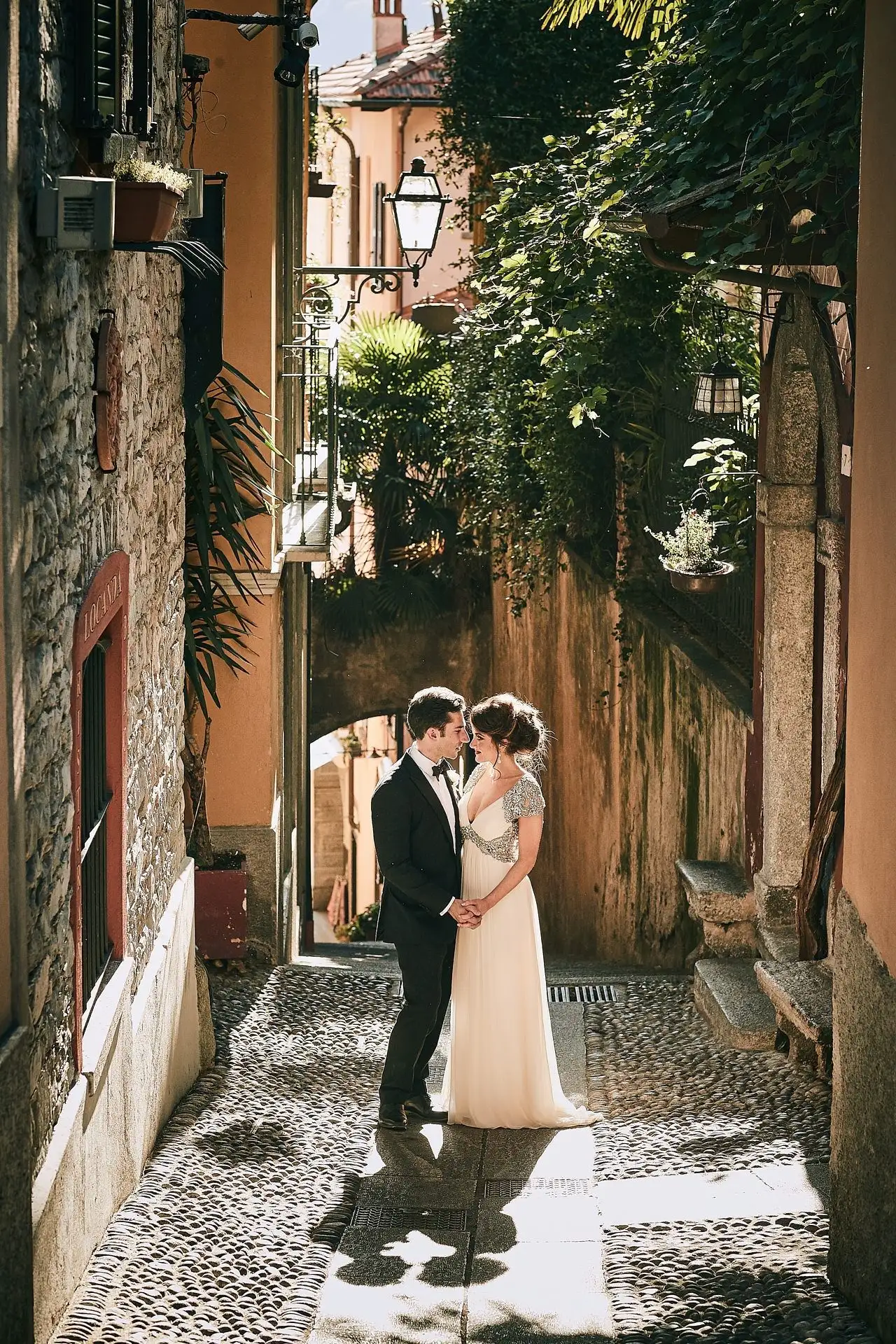 lake como elopement villa balbianello