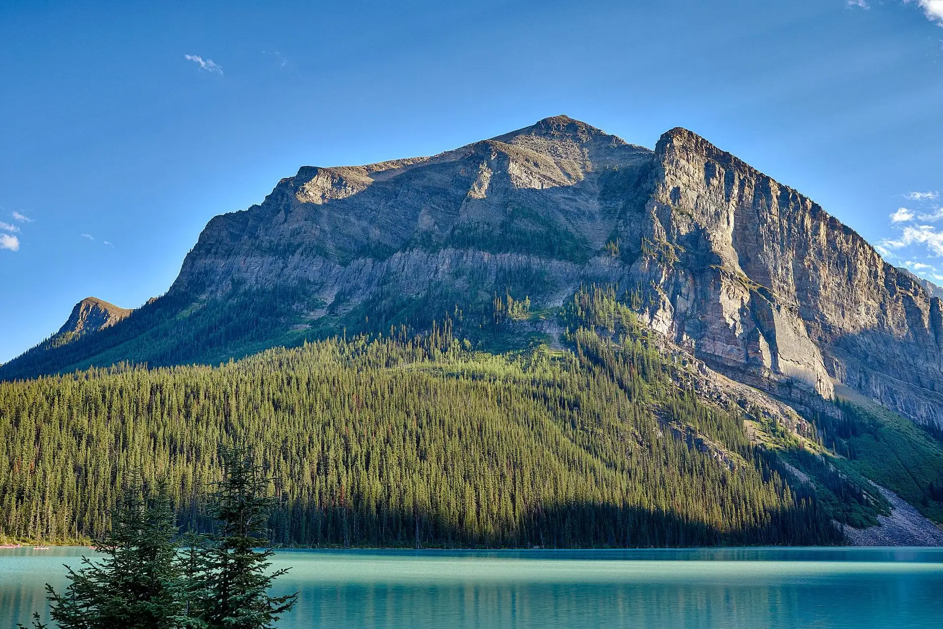 lake louise wedding fairmont chateau
