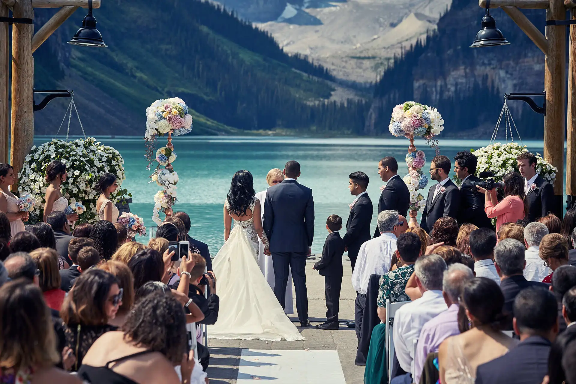 lake louise wedding fairmont chateau