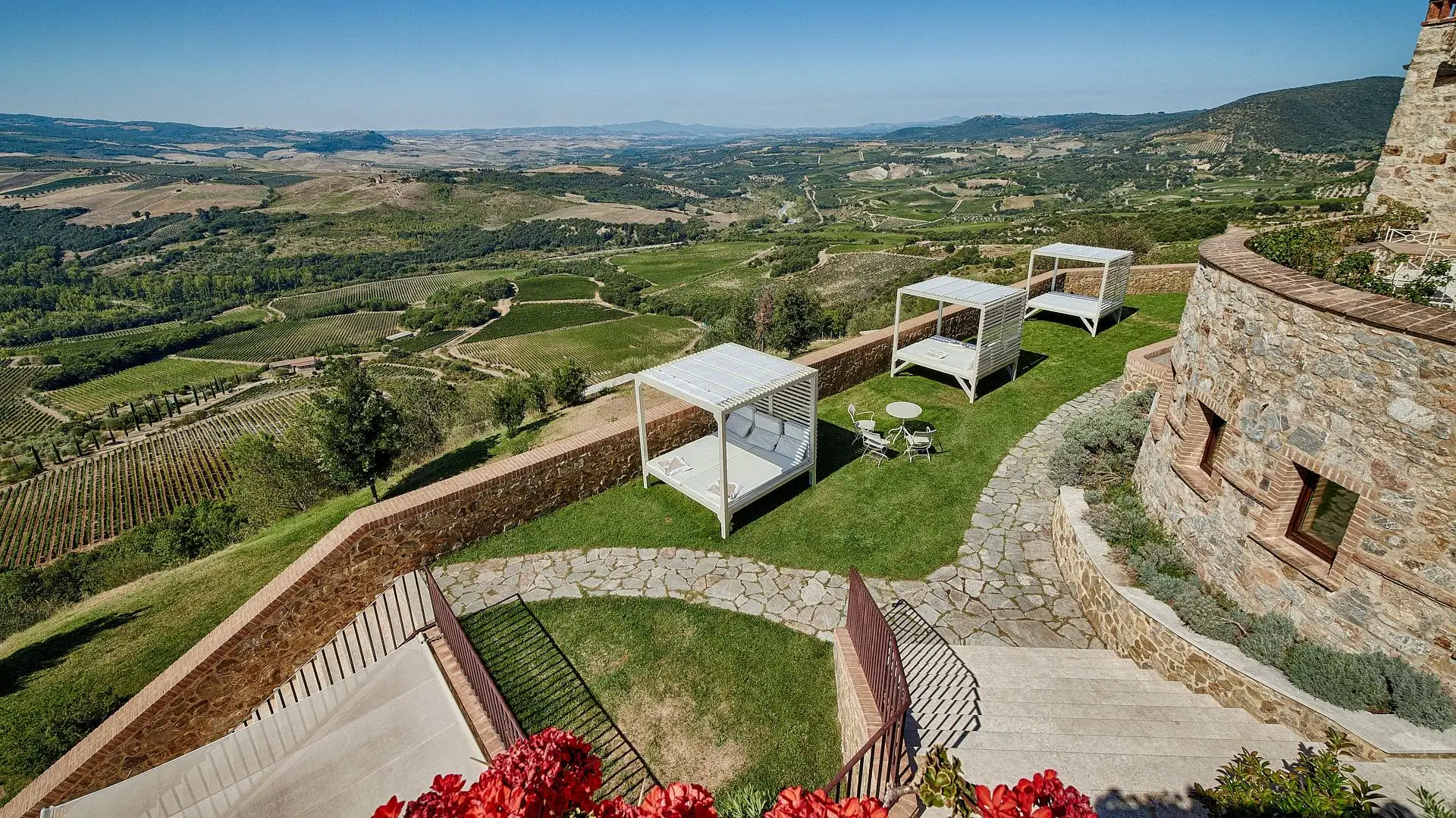 luxury castle wedding italy