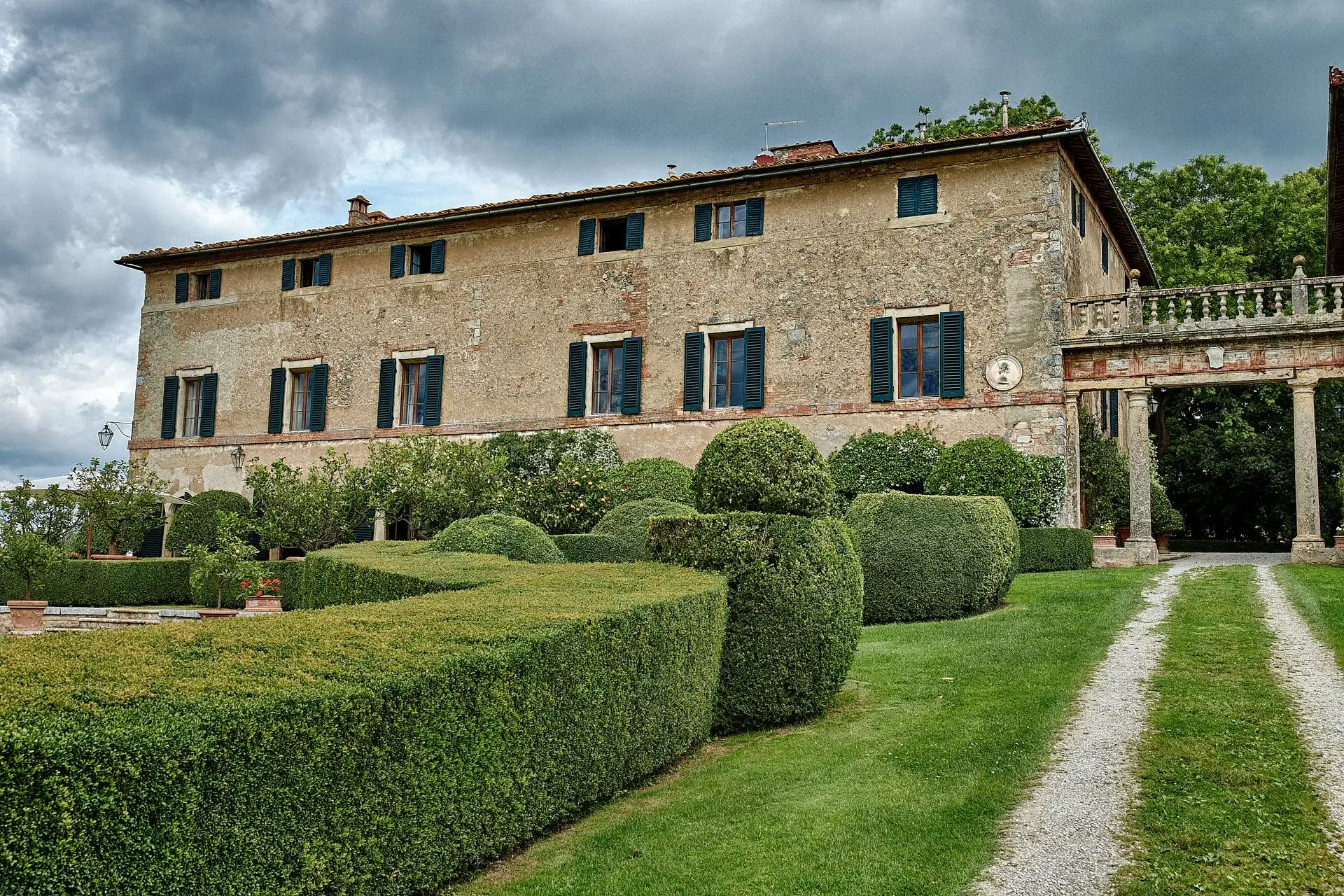 monteriggioni wedding near siena