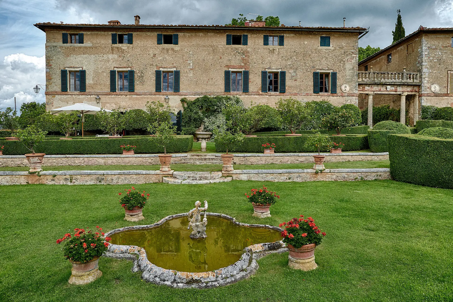 monteriggioni wedding near siena