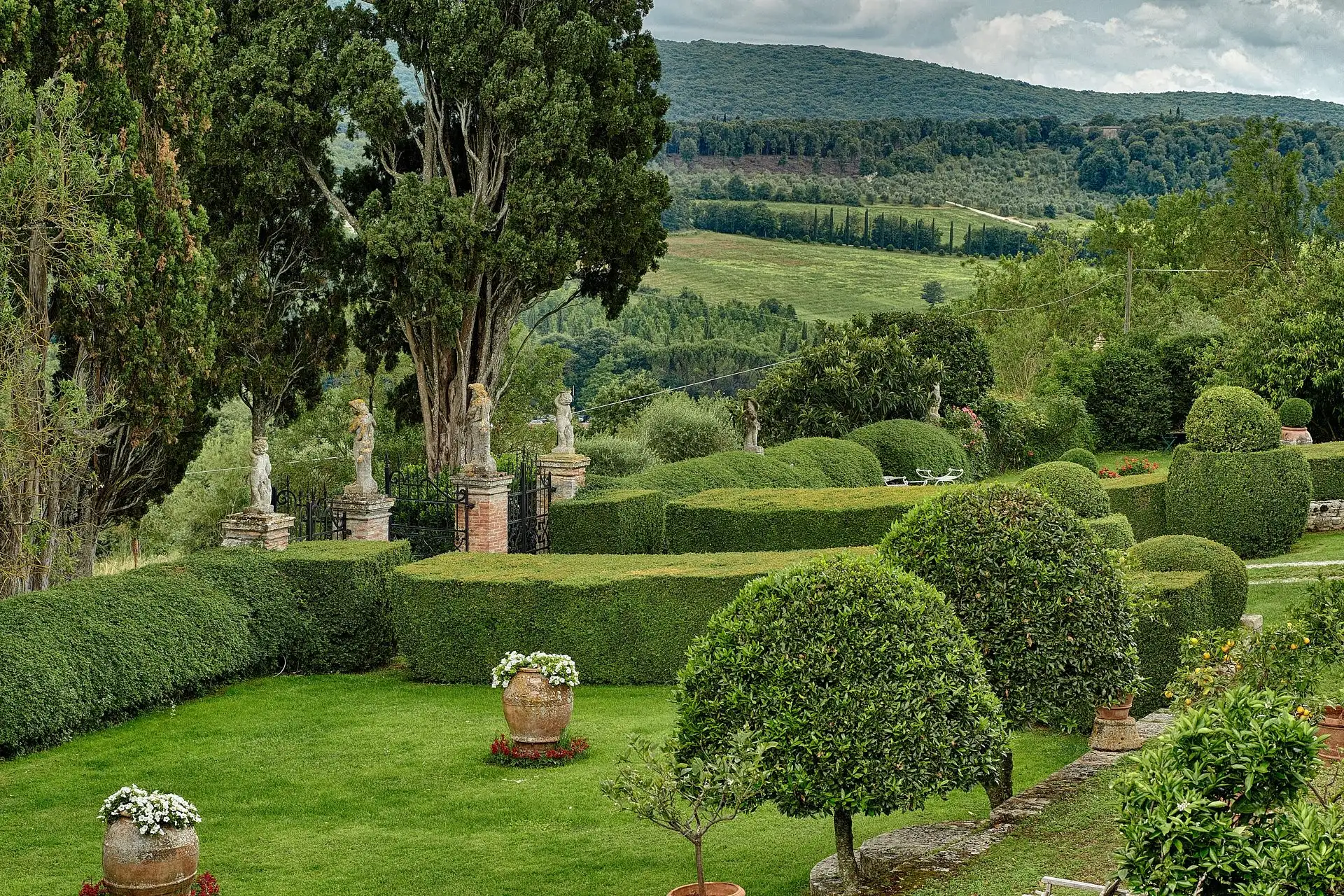 monteriggioni wedding near siena