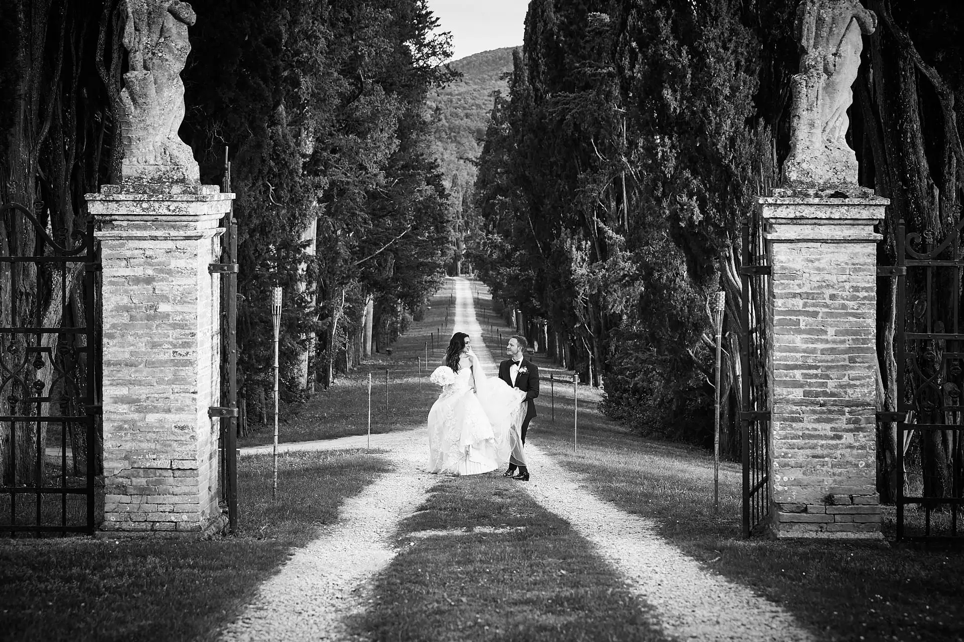monteriggioni wedding near siena