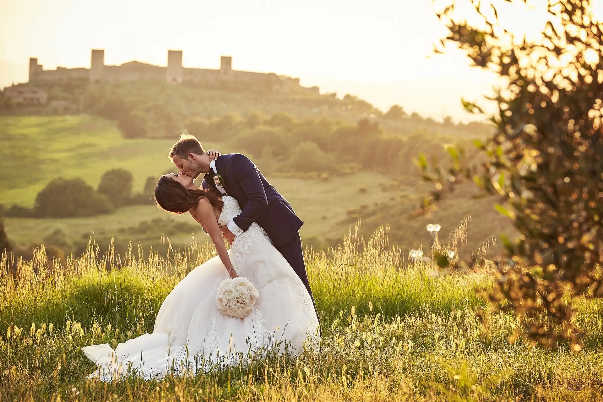 monteriggioni wedding near siena