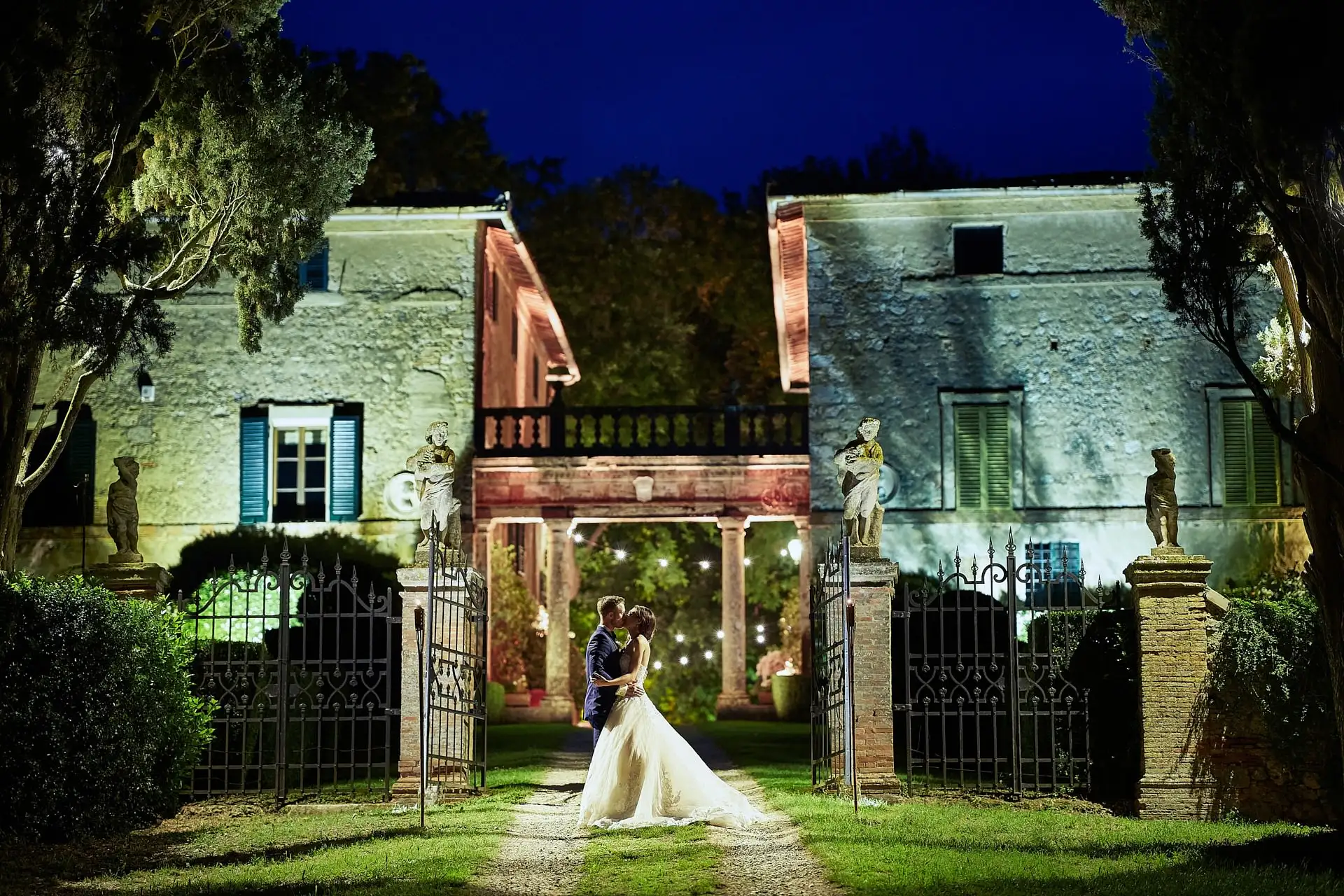 monteriggioni wedding near siena