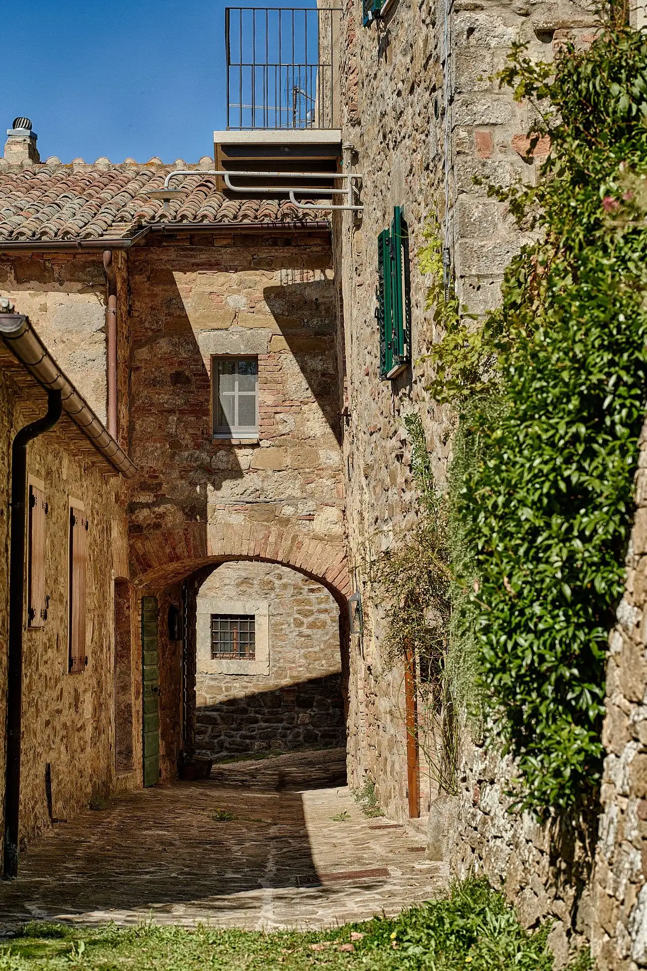 monteverdi tuscany wedding