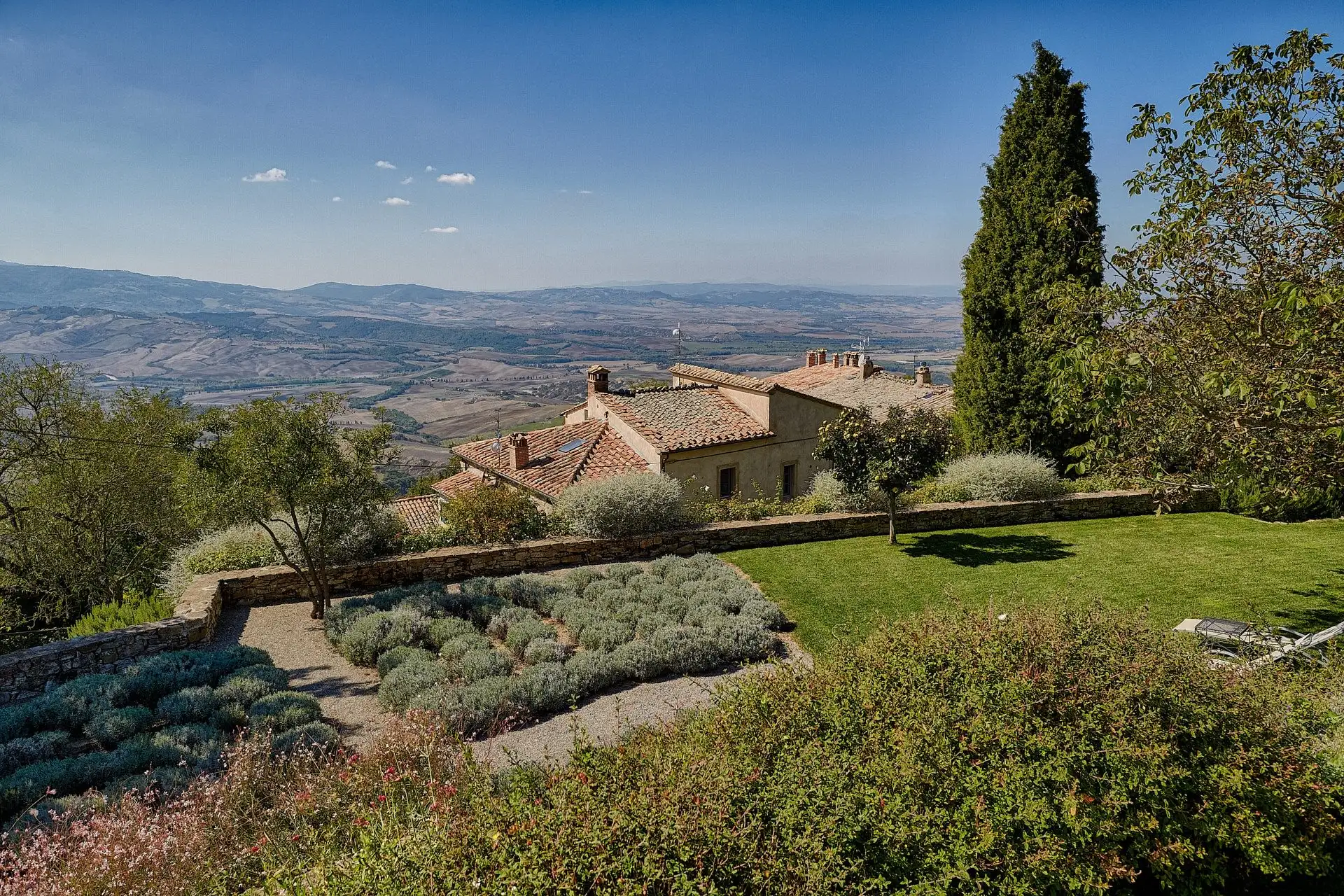 monteverdi tuscany wedding