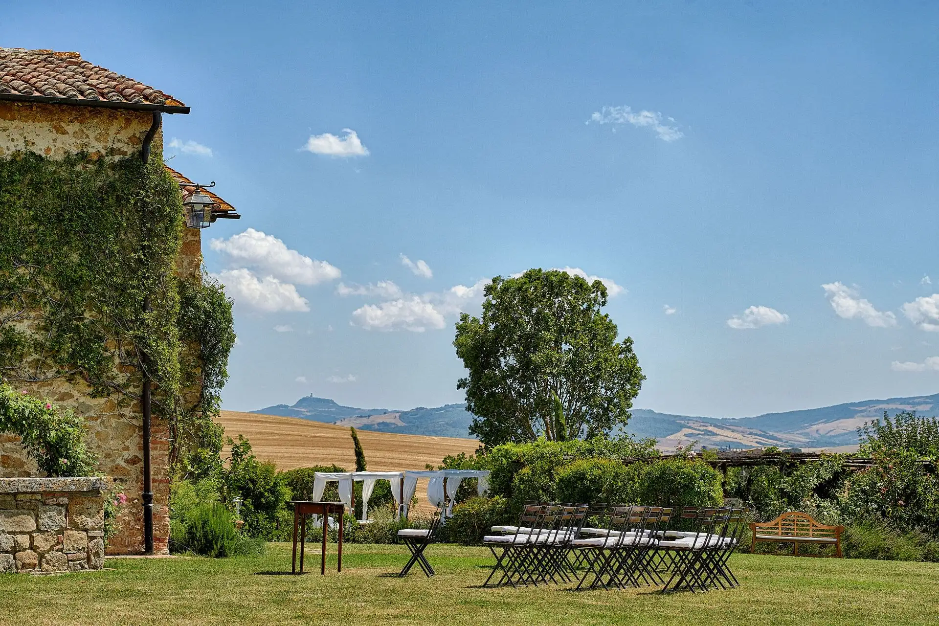 olmo podere a pienza wedding