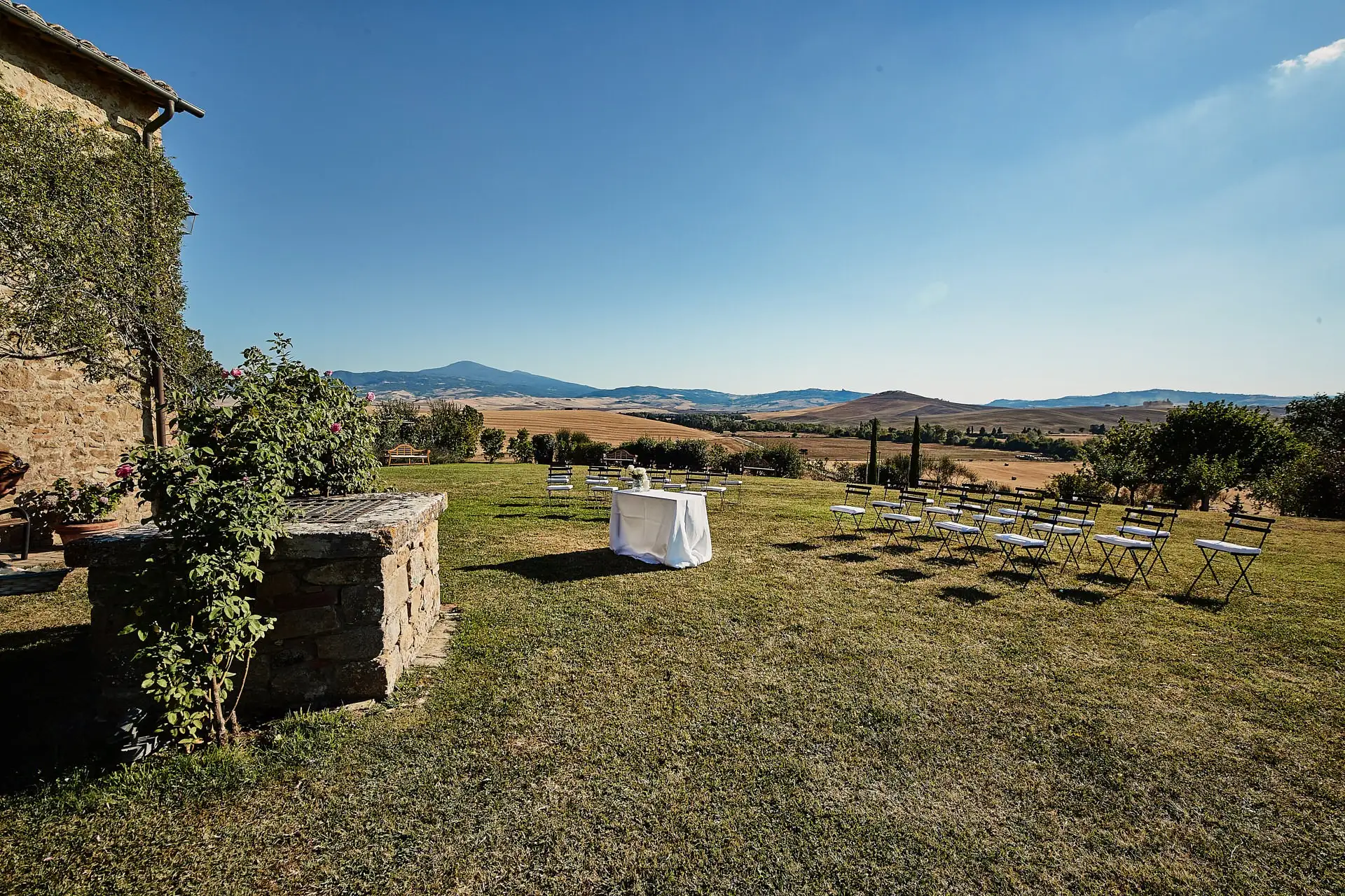 olmo podere a pienza wedding