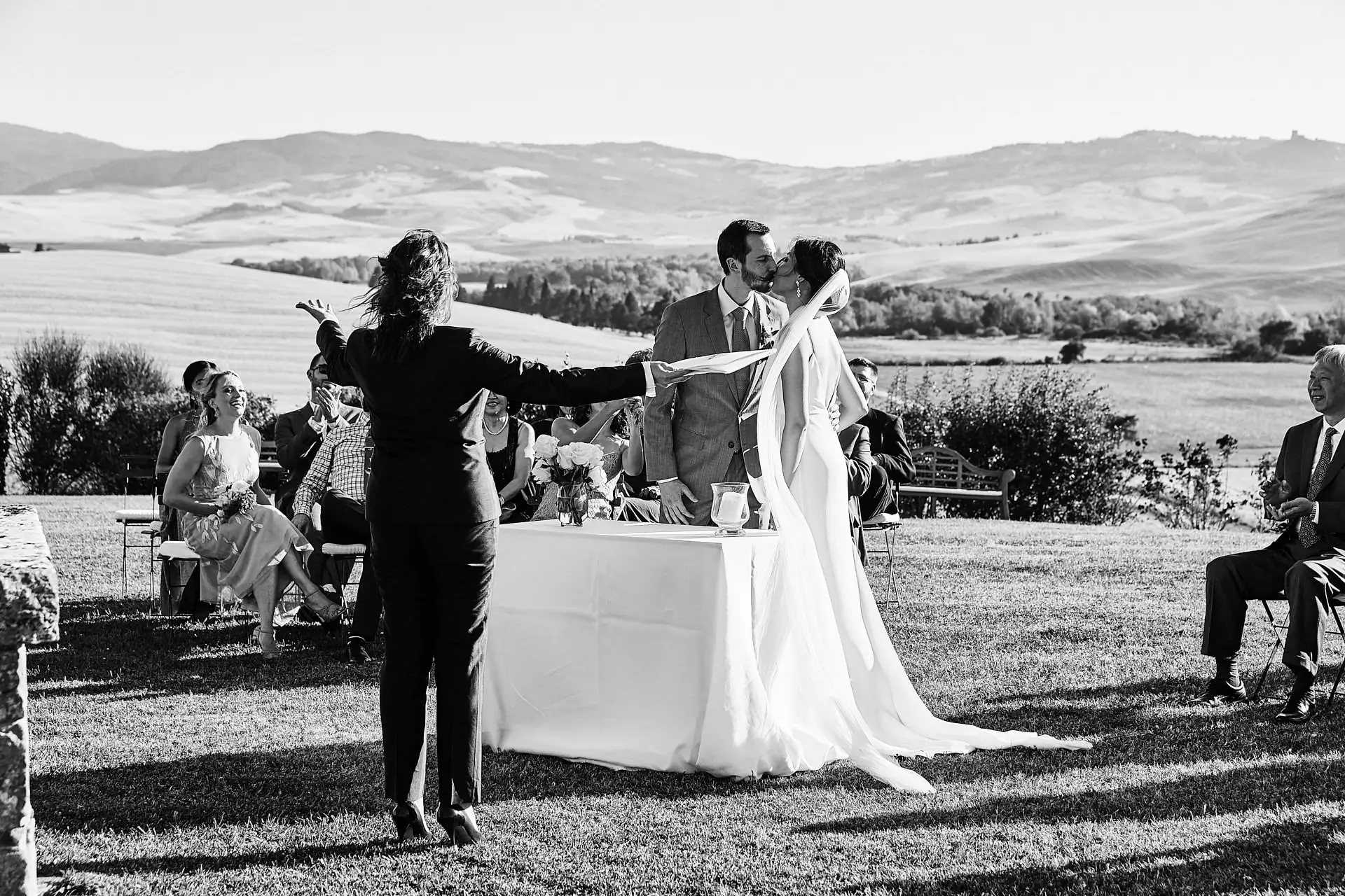 olmo podere a pienza wedding