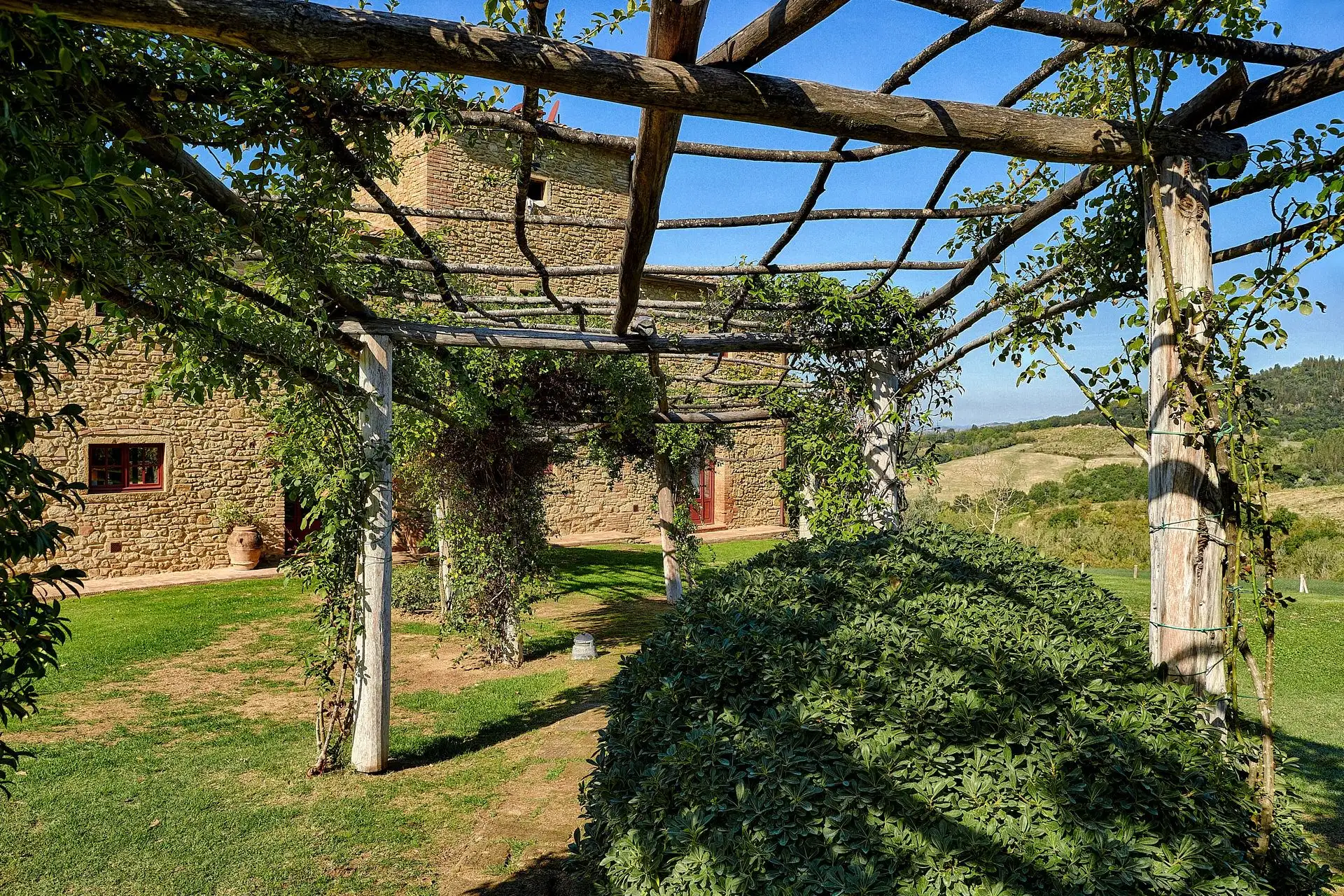 podere celli intimate wedding in tuscany