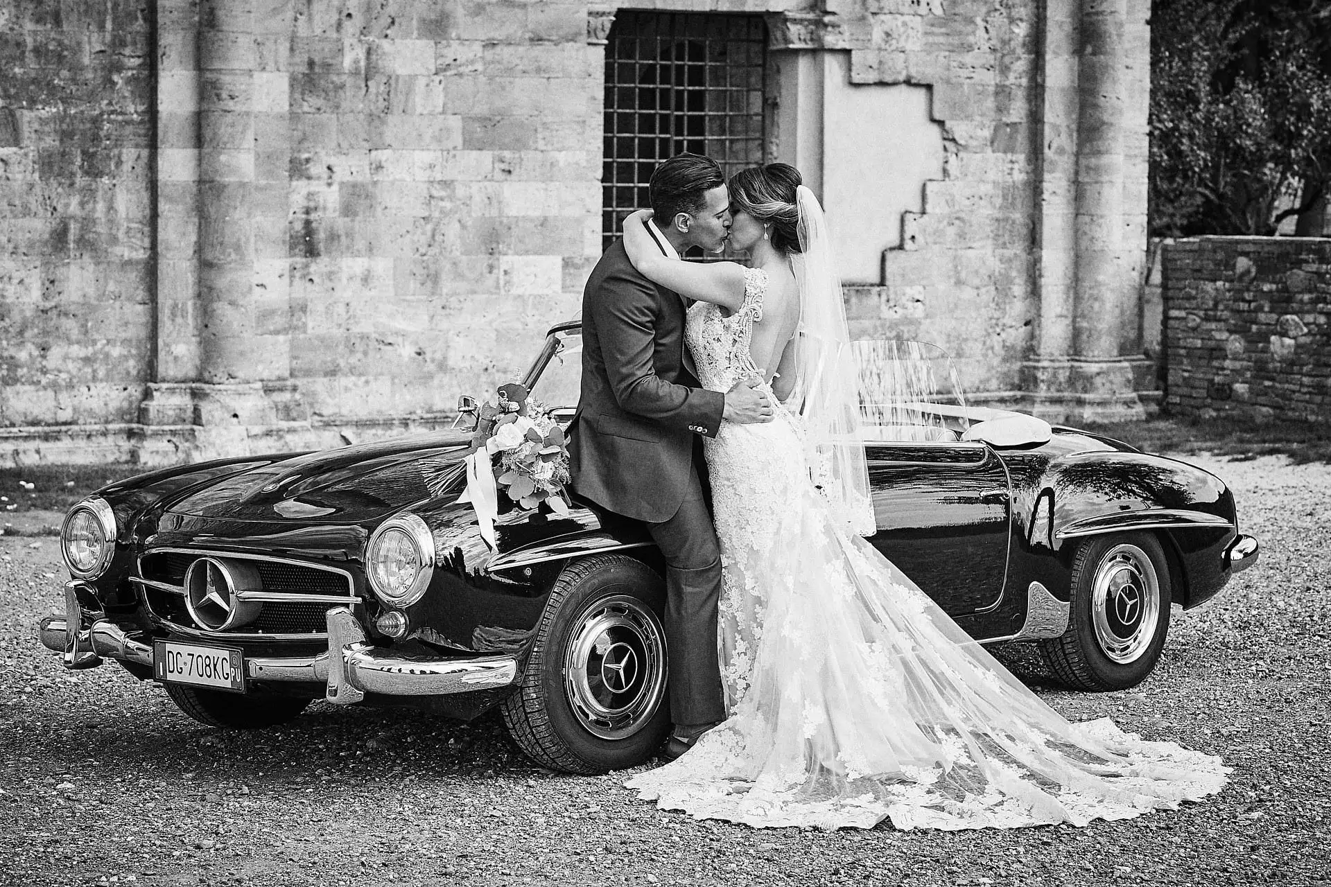 podere celli intimate wedding in tuscany
