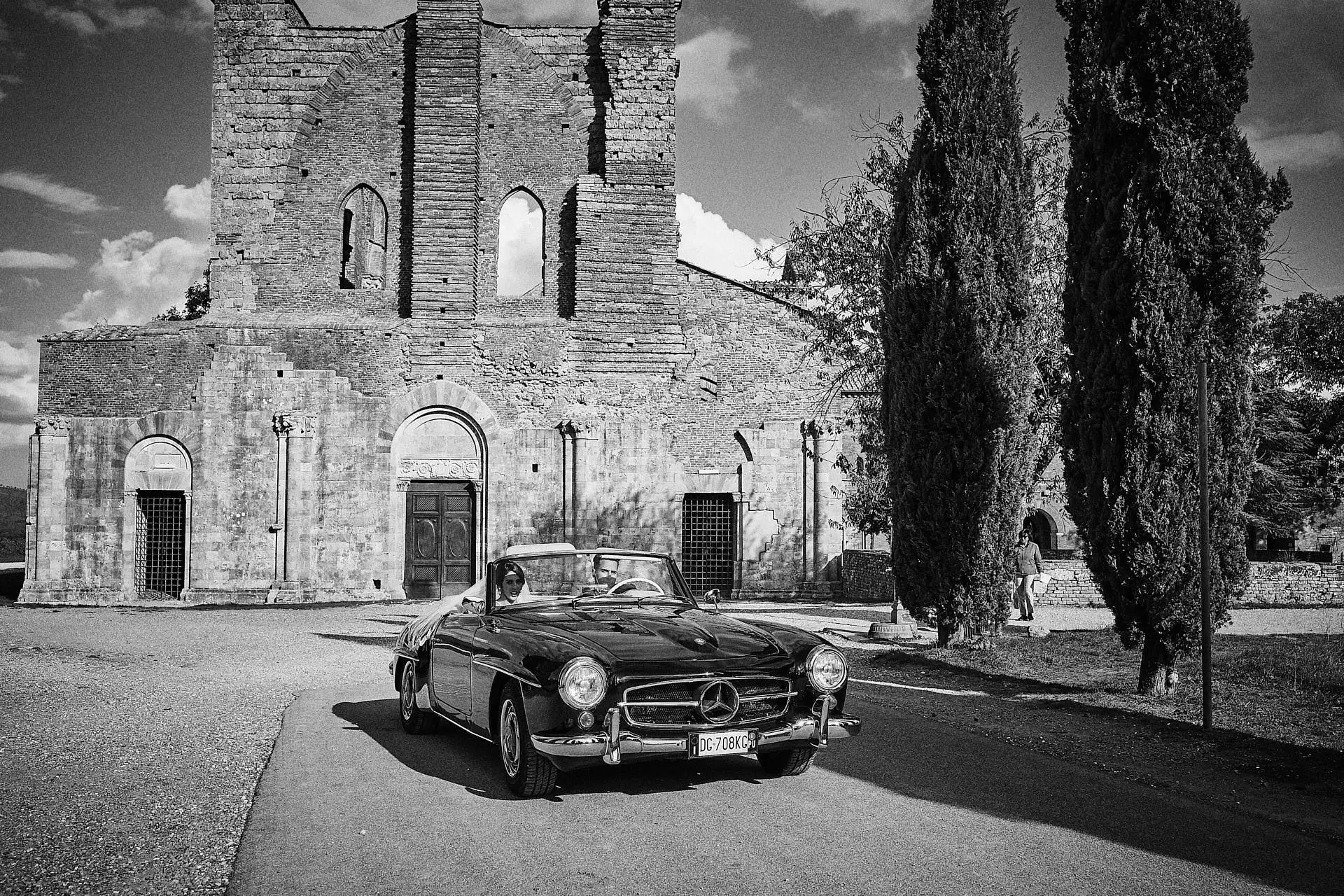 podere celli intimate wedding in tuscany