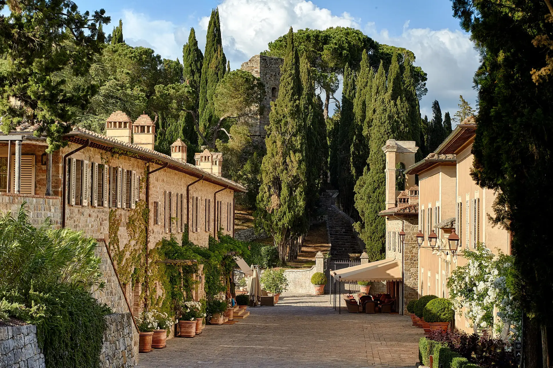 rosewood castiglion del bosco wedding