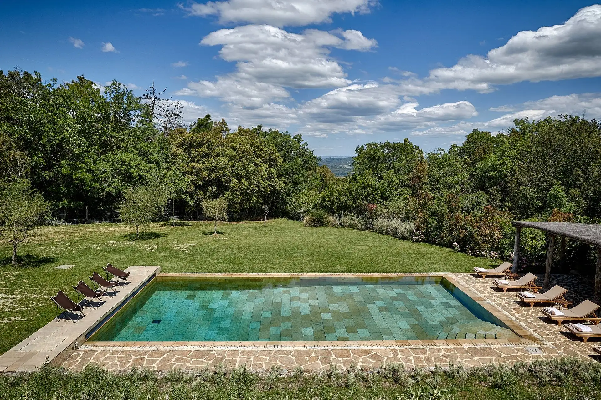 rosewood castiglion del bosco wedding