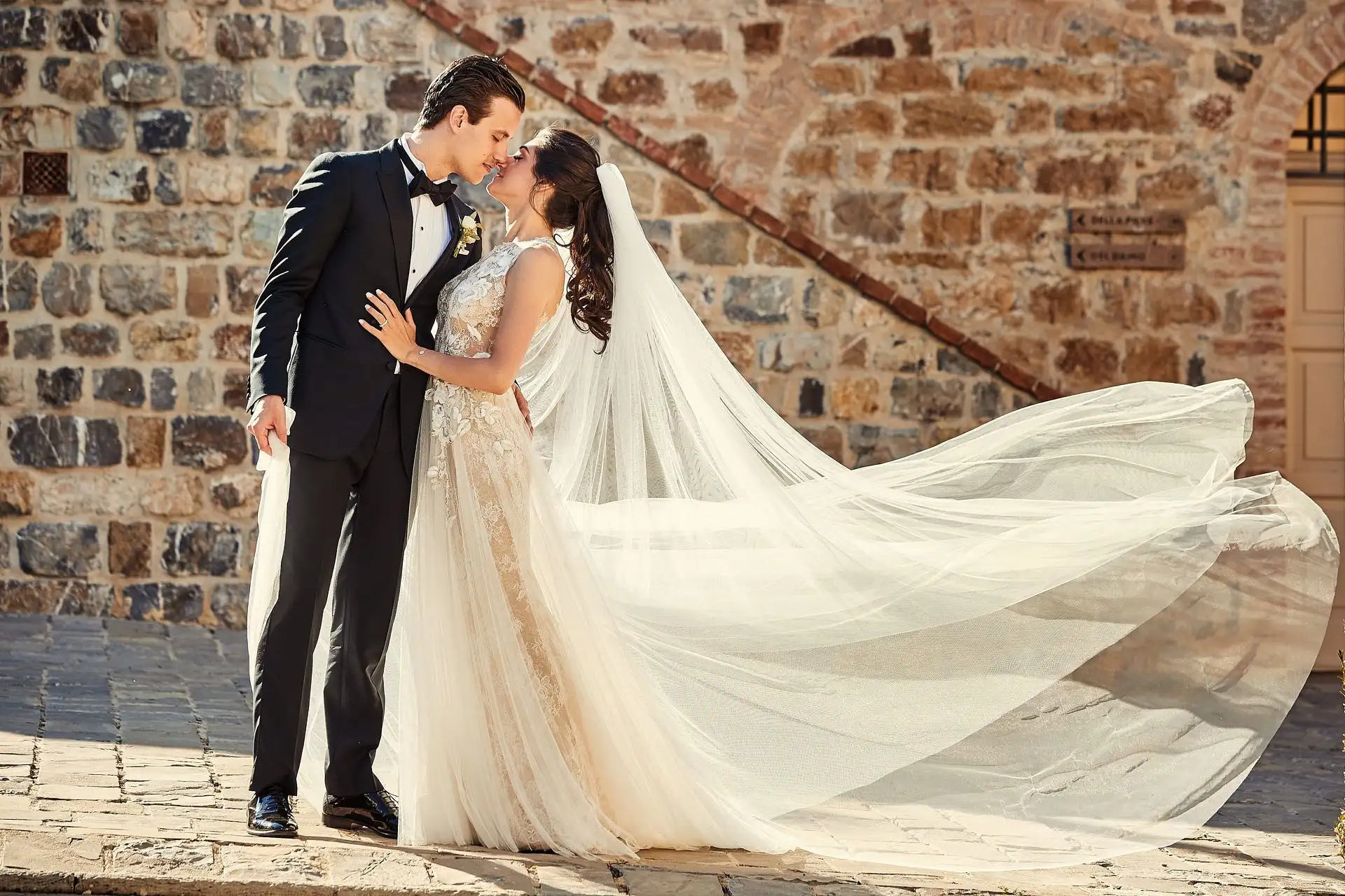 rosewood castiglion del bosco wedding