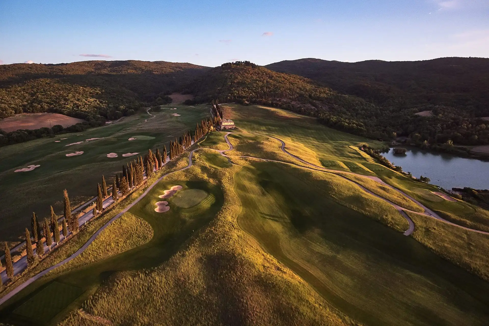 rosewood castiglion del bosco wedding