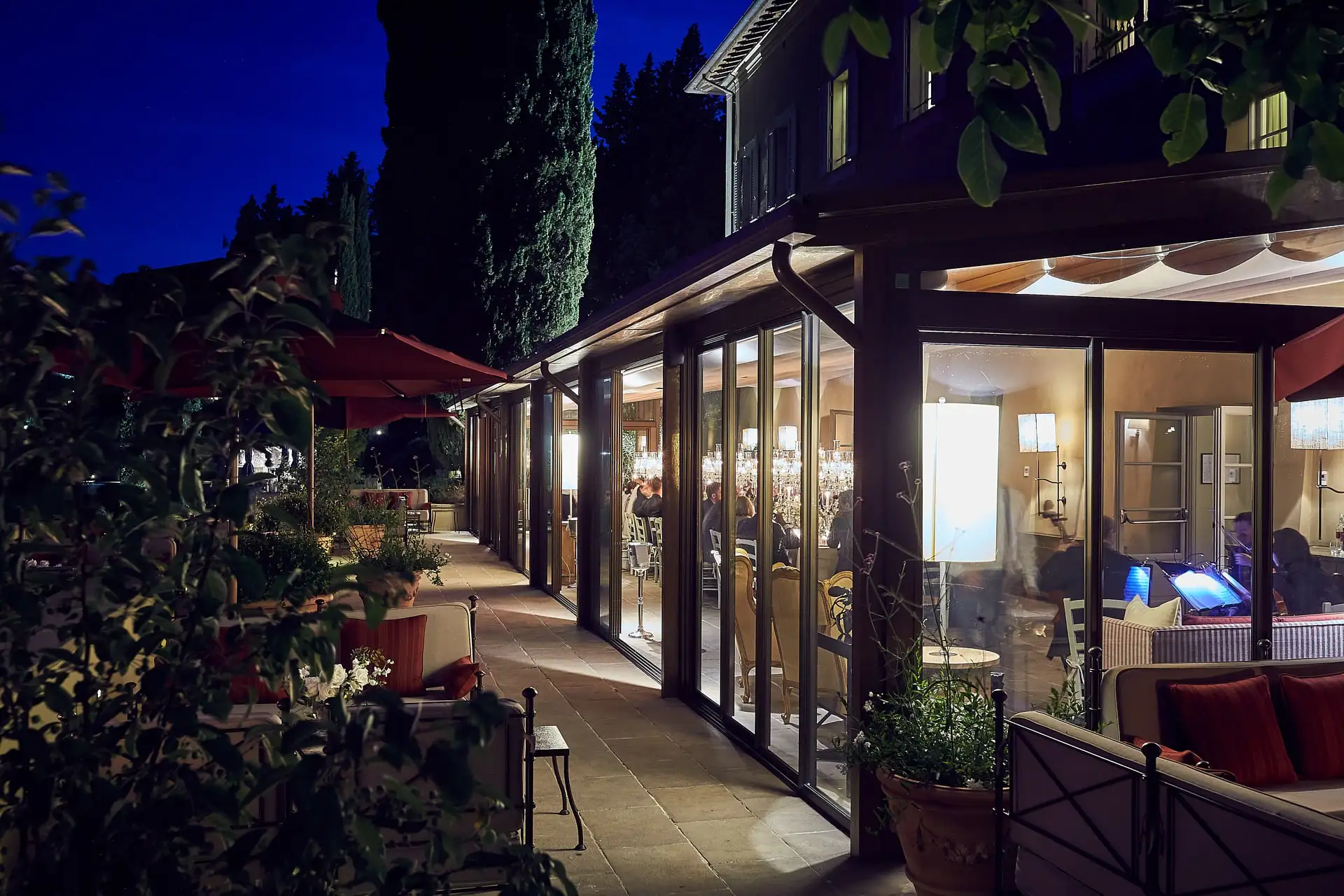 rosewood castiglion del bosco wedding