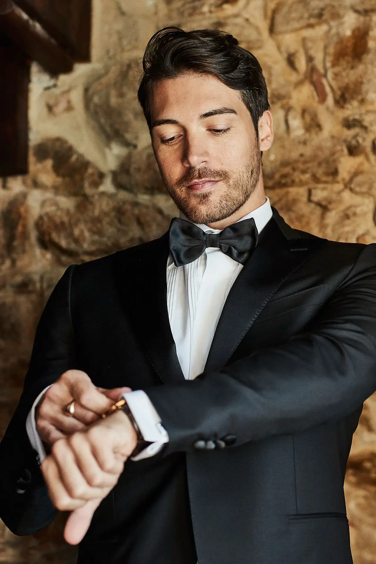 seaside elopement tuscany