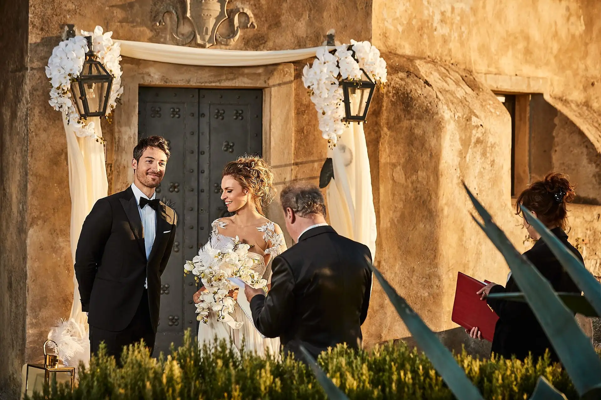 seaside elopement tuscany