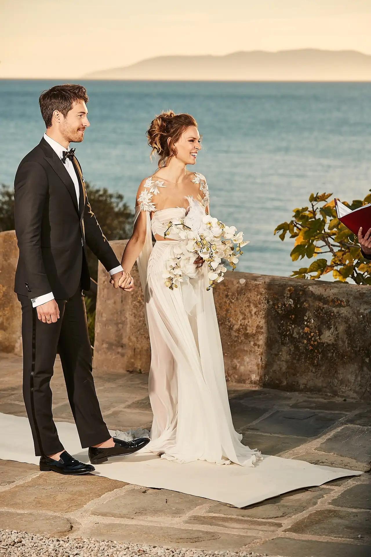 seaside elopement tuscany