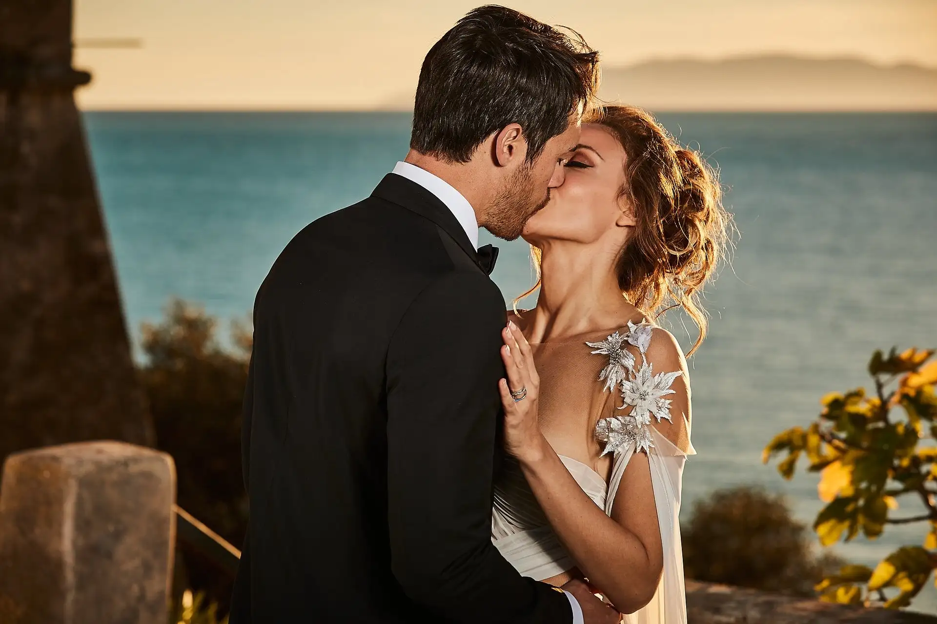 seaside elopement tuscany