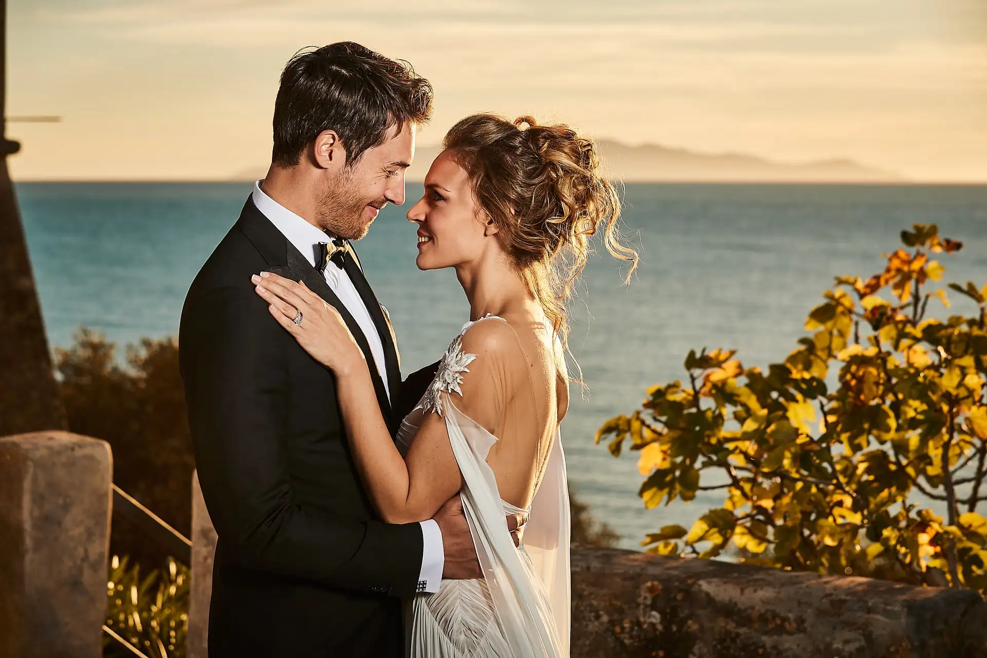 seaside elopement tuscany