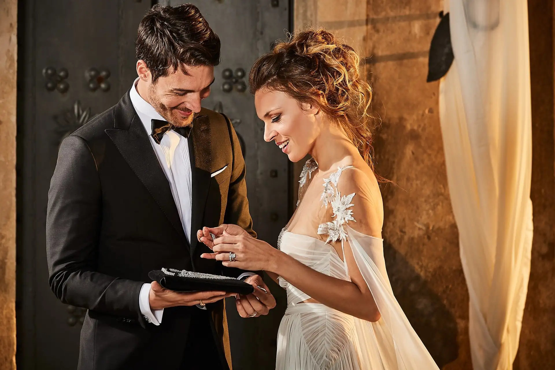 seaside elopement tuscany