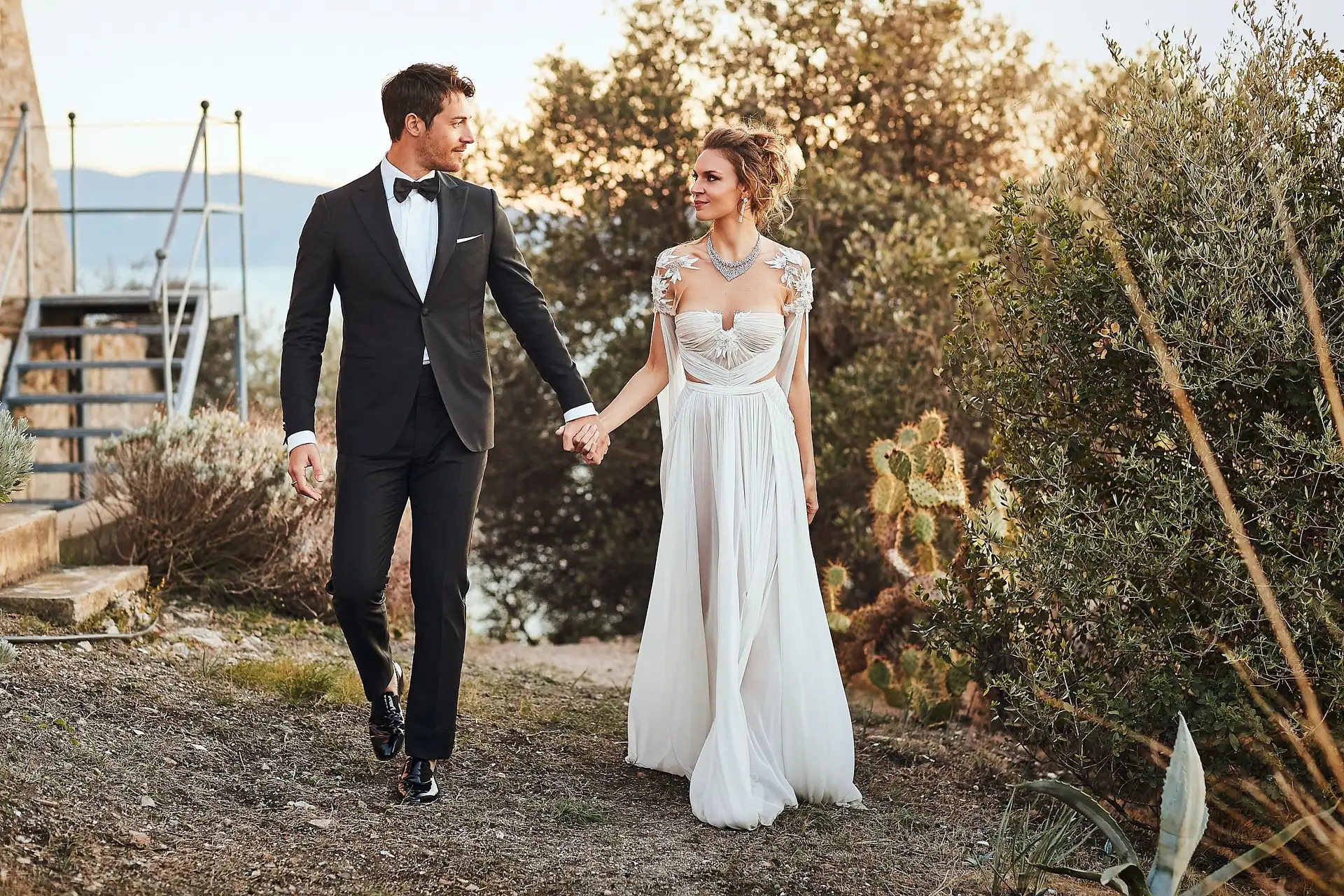 seaside elopement tuscany