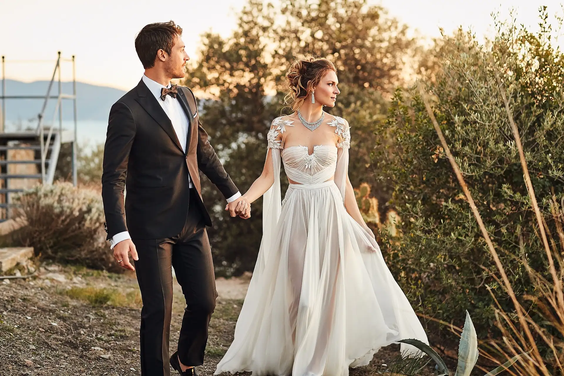 seaside elopement tuscany