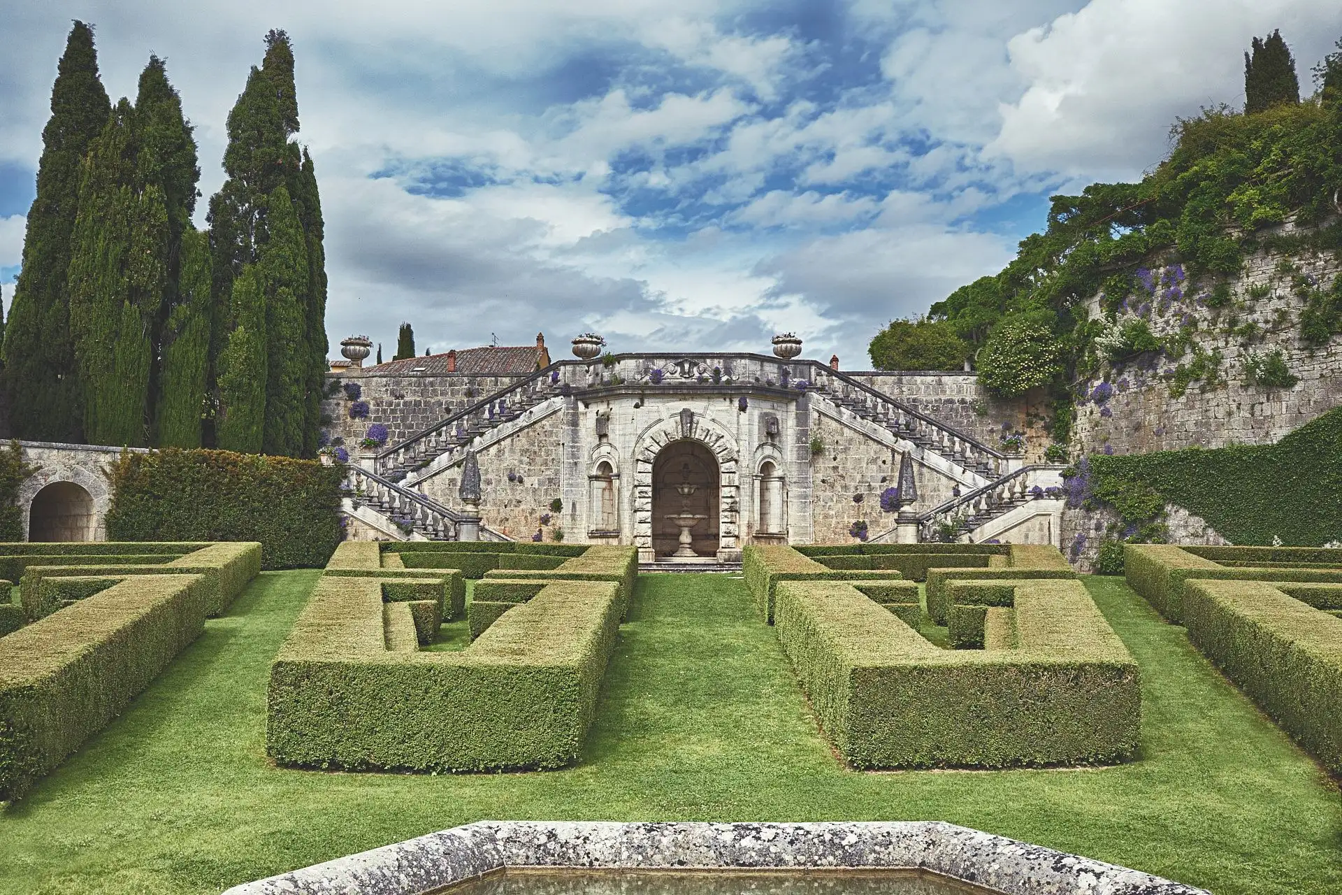 sublime val d orcia wedding