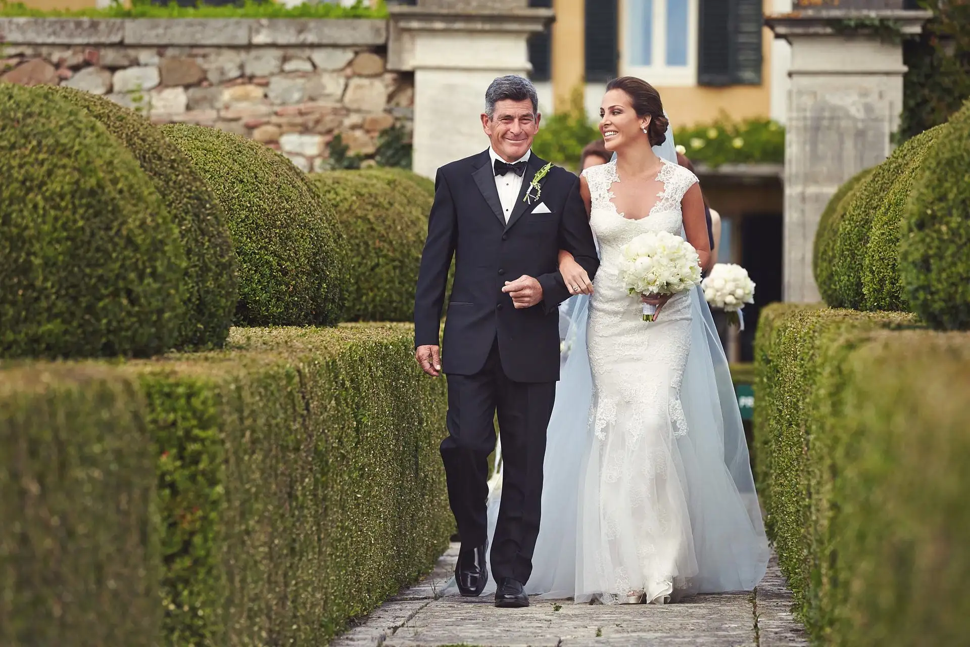 sublime val d orcia wedding