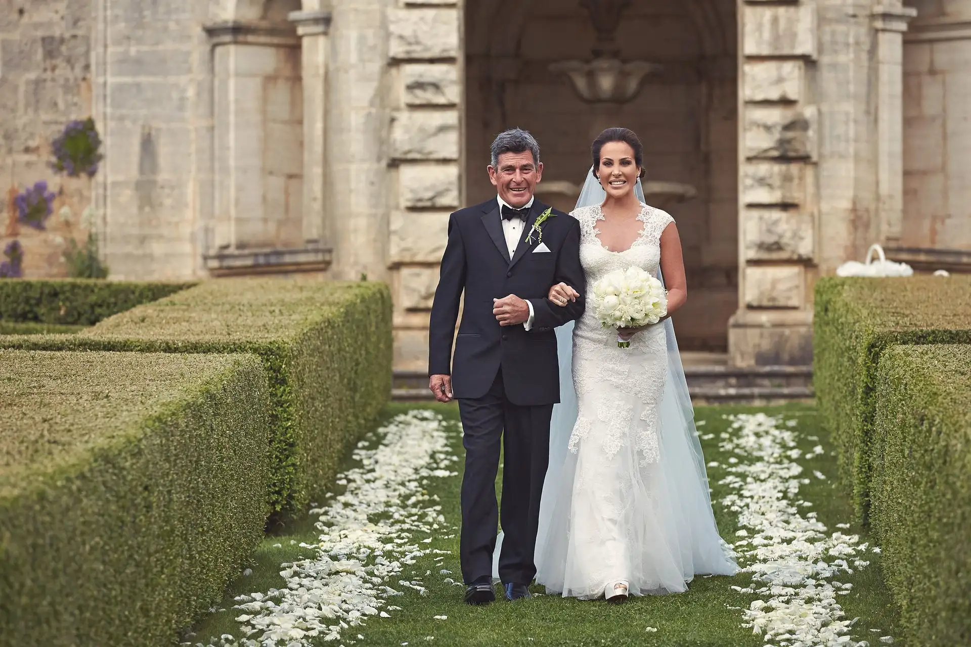 sublime val d orcia wedding