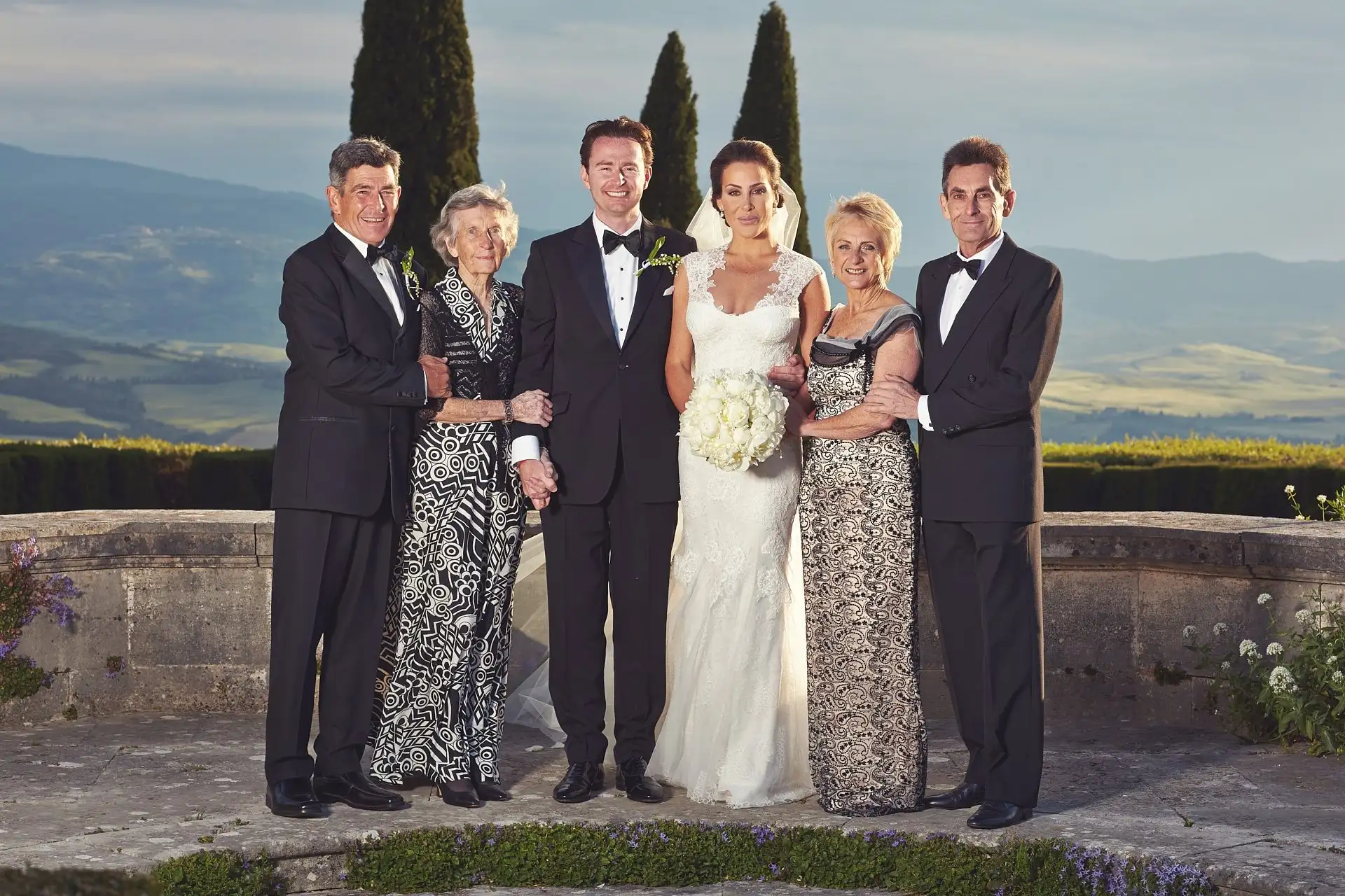 sublime val d orcia wedding