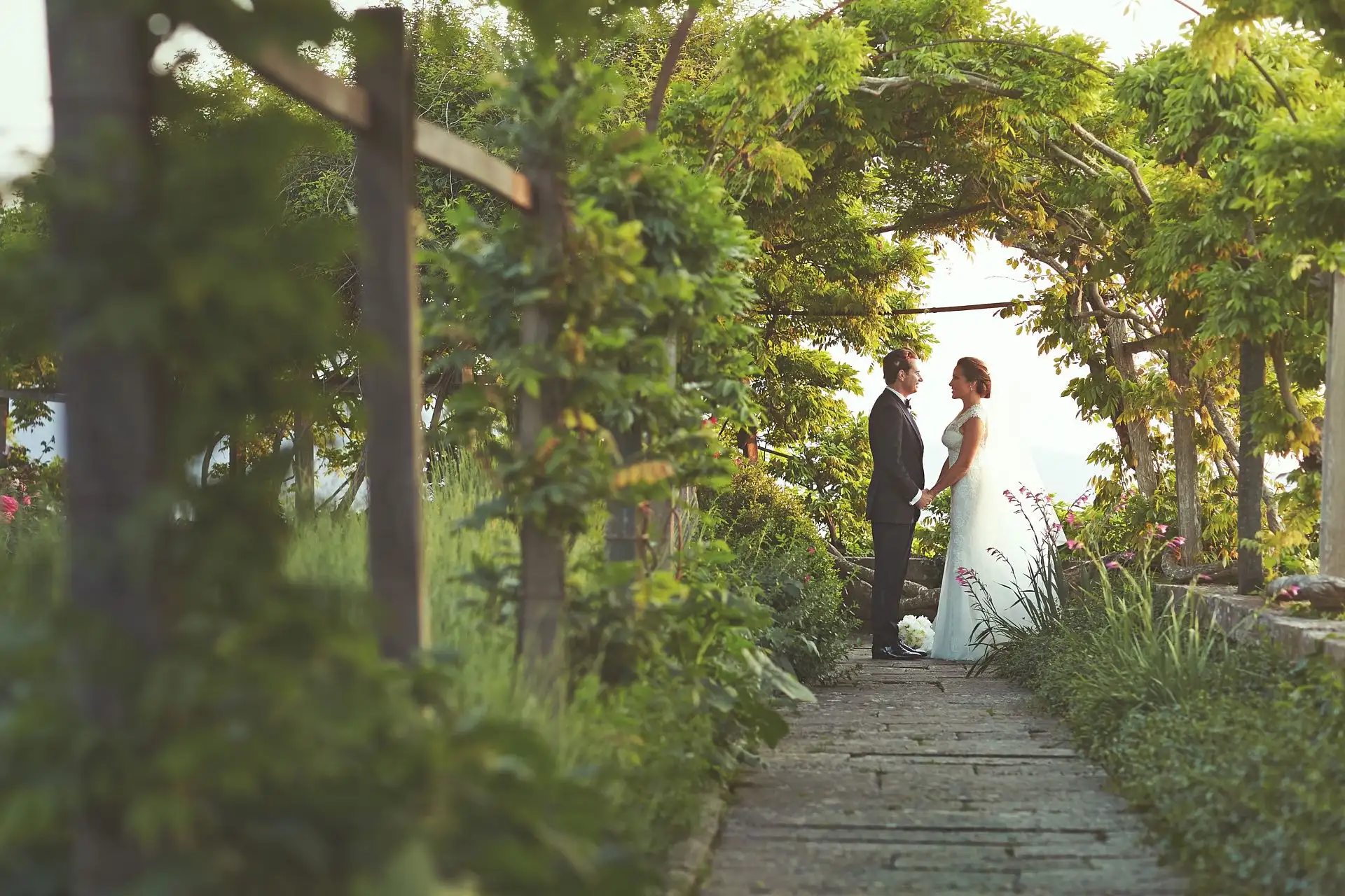 sublime val d orcia wedding