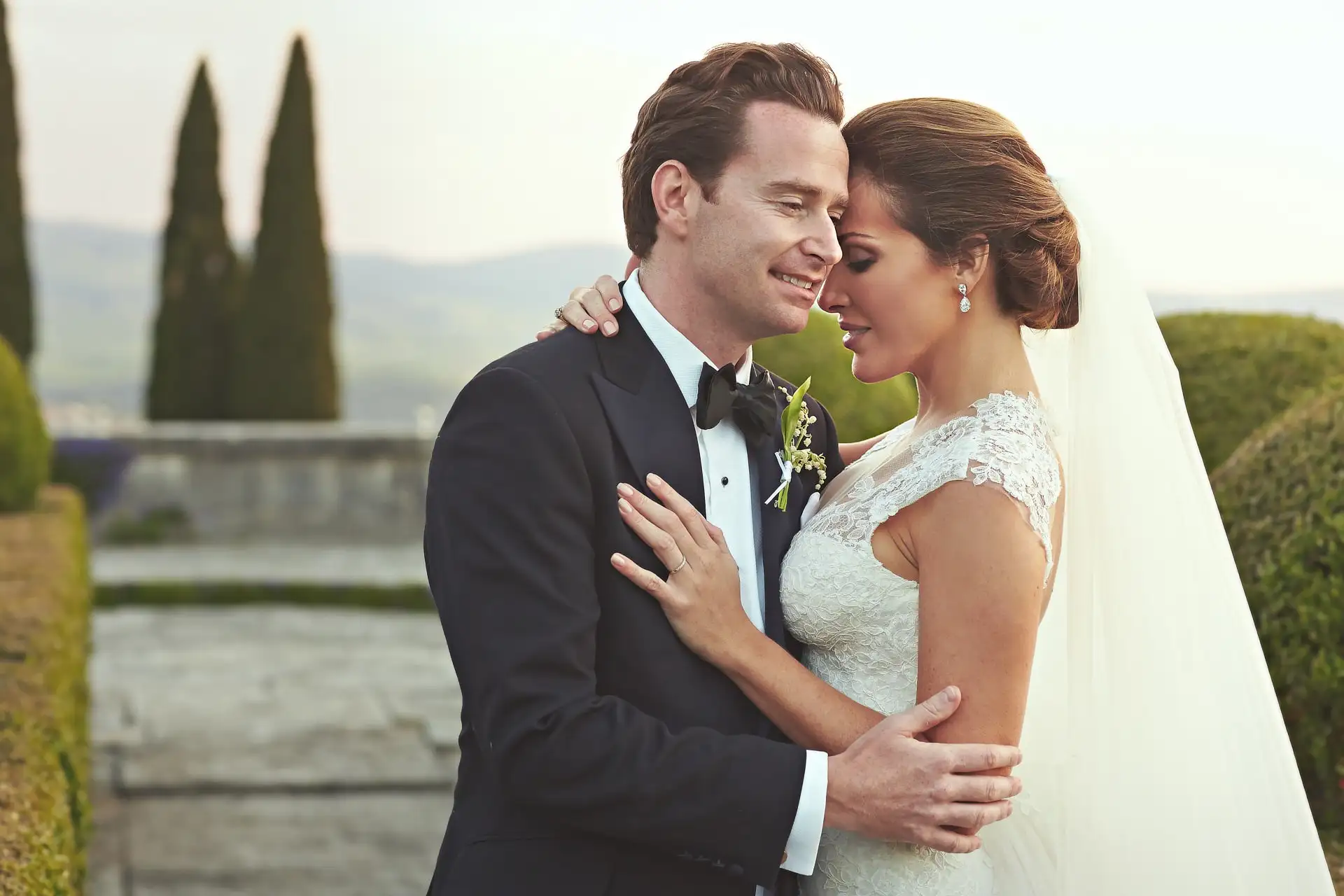 sublime val d orcia wedding
