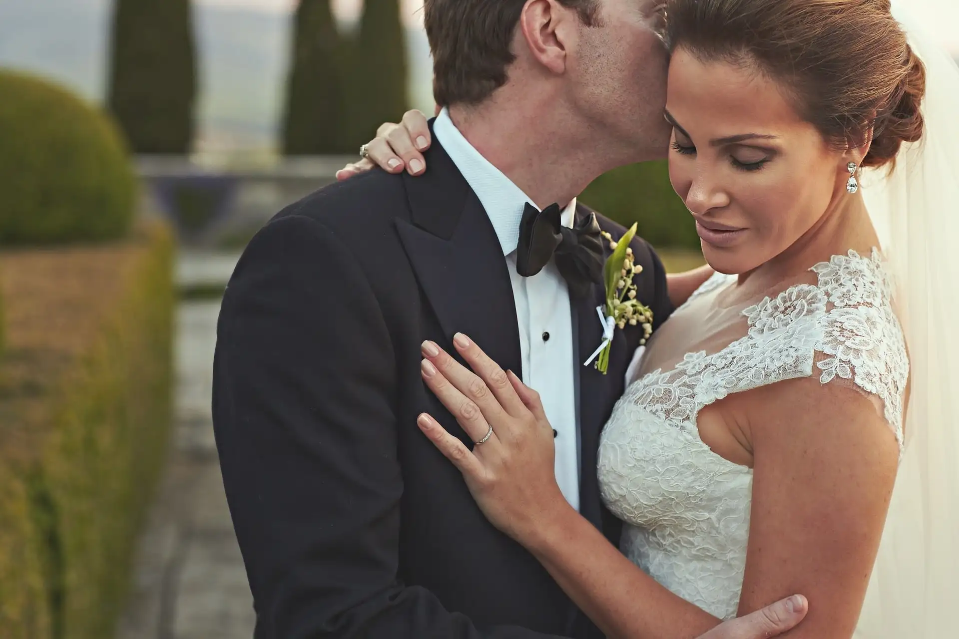 sublime val d orcia wedding