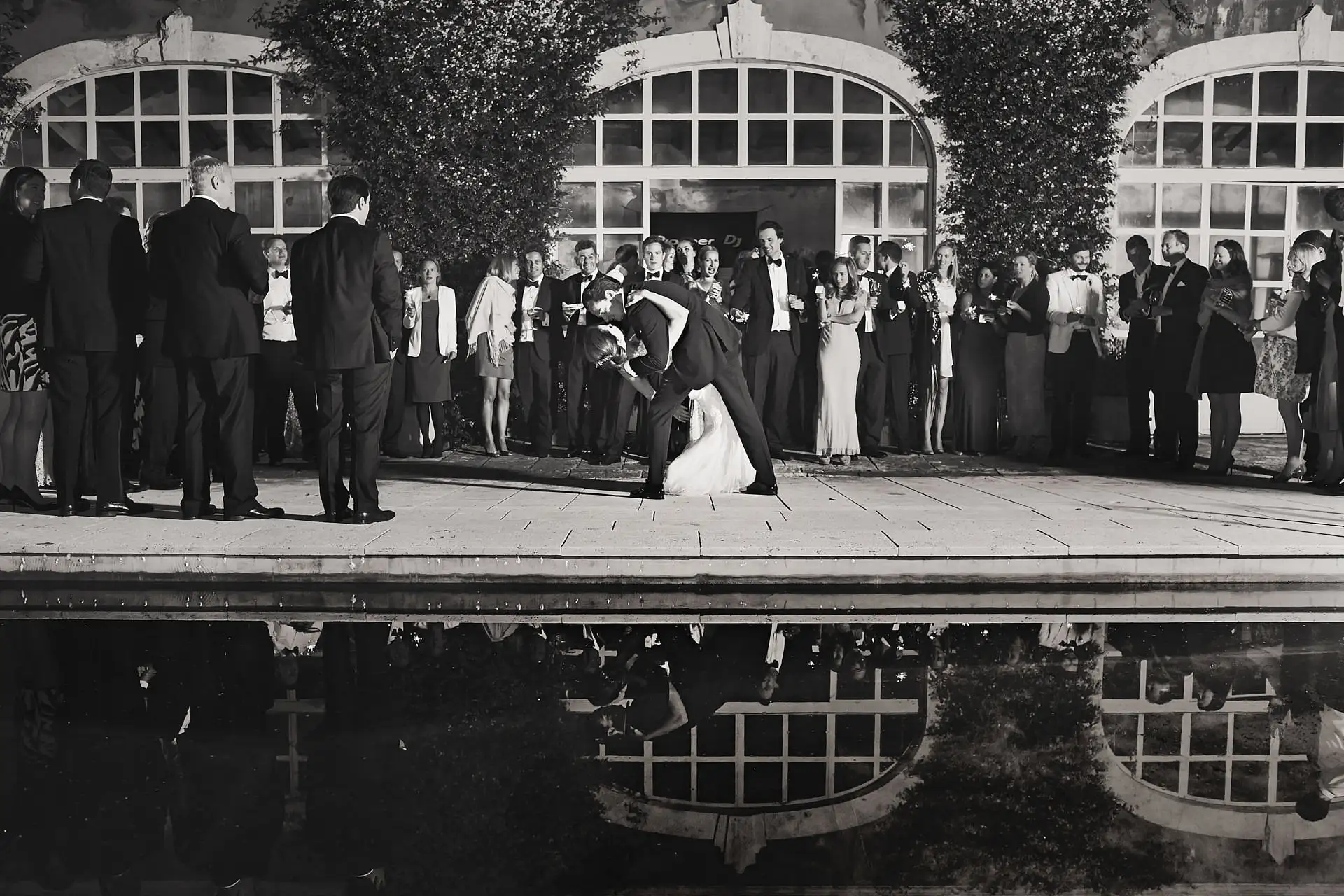 sublime val d orcia wedding