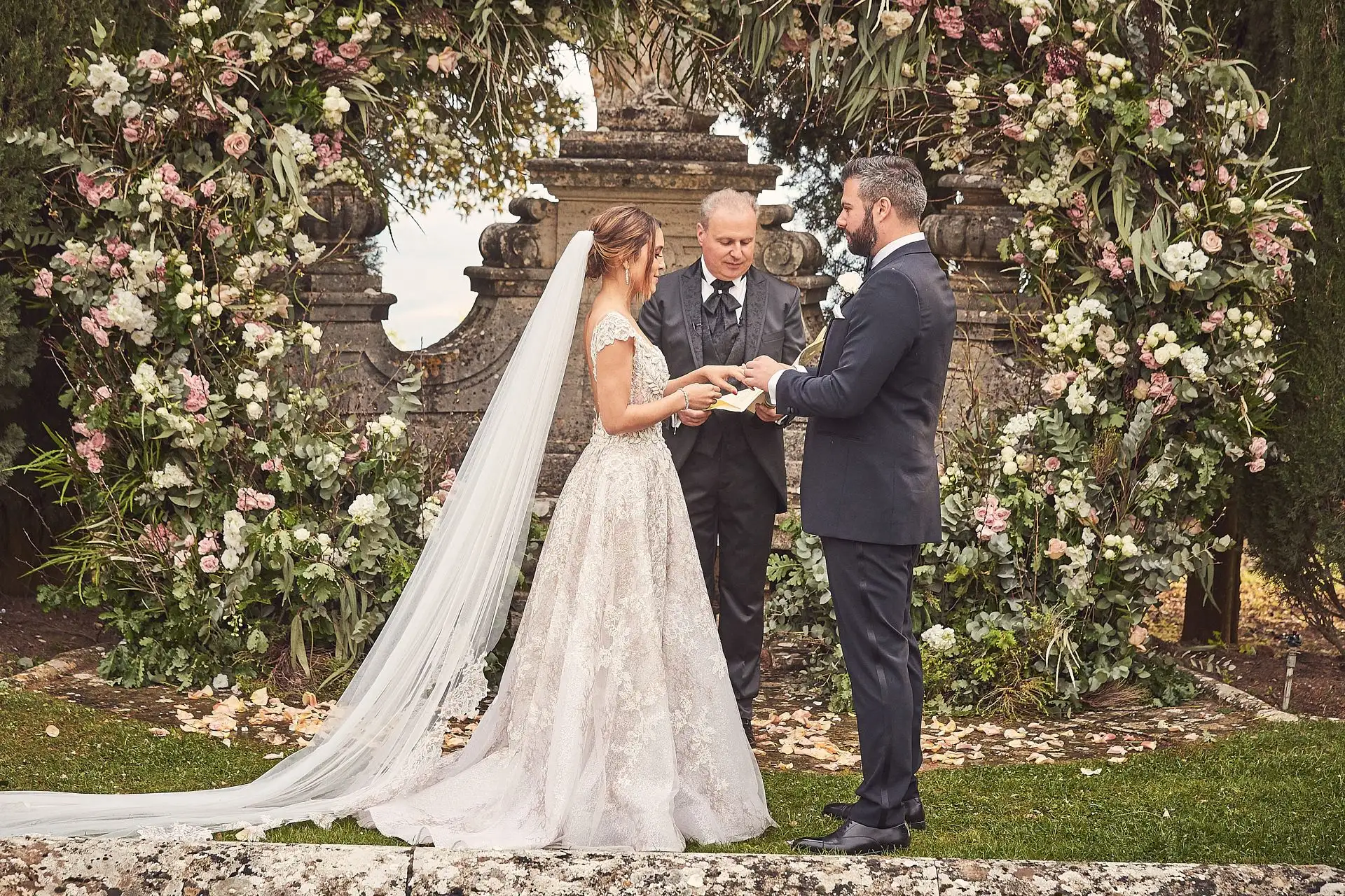 val d orcia wedding venue