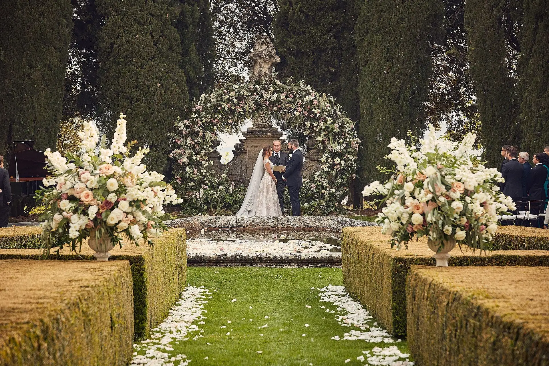 val d orcia wedding venue