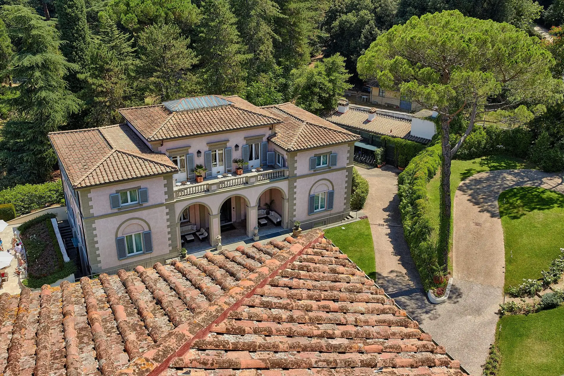 villa cora wedding